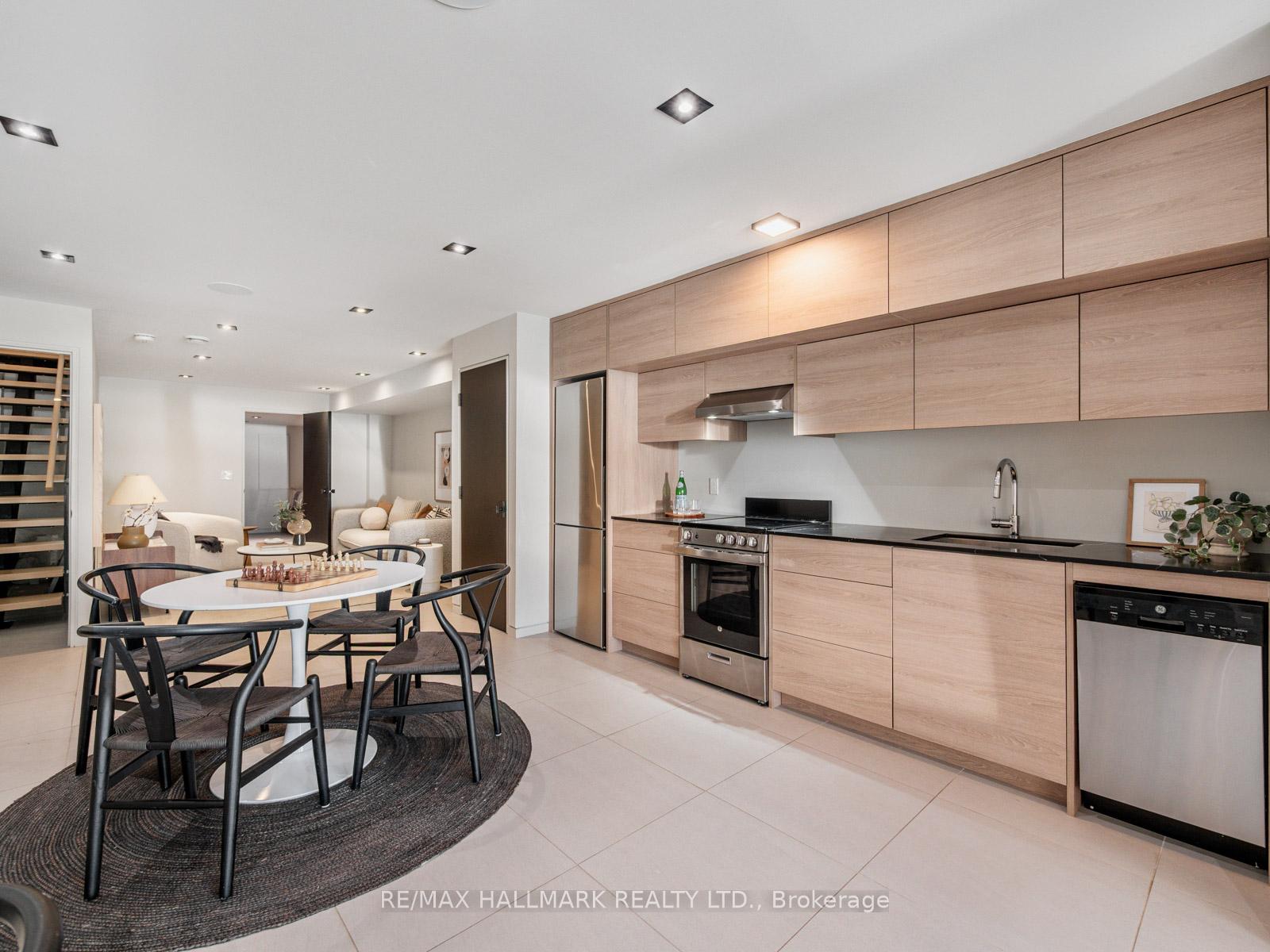 Photo 37 of 37 Grandview Avenue, Toronto, North Riverdale — HOMEH