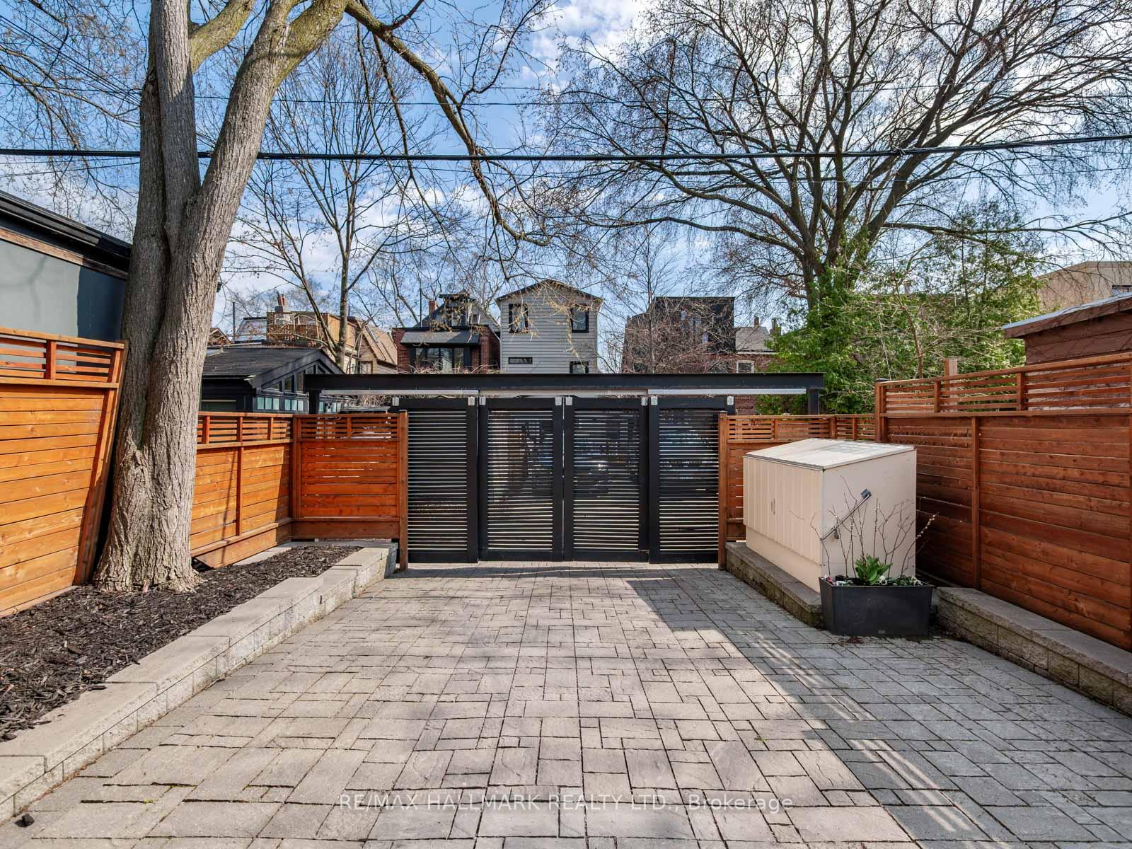 Photo 42 of 37 Grandview Avenue, Toronto, North Riverdale — HOMEH
