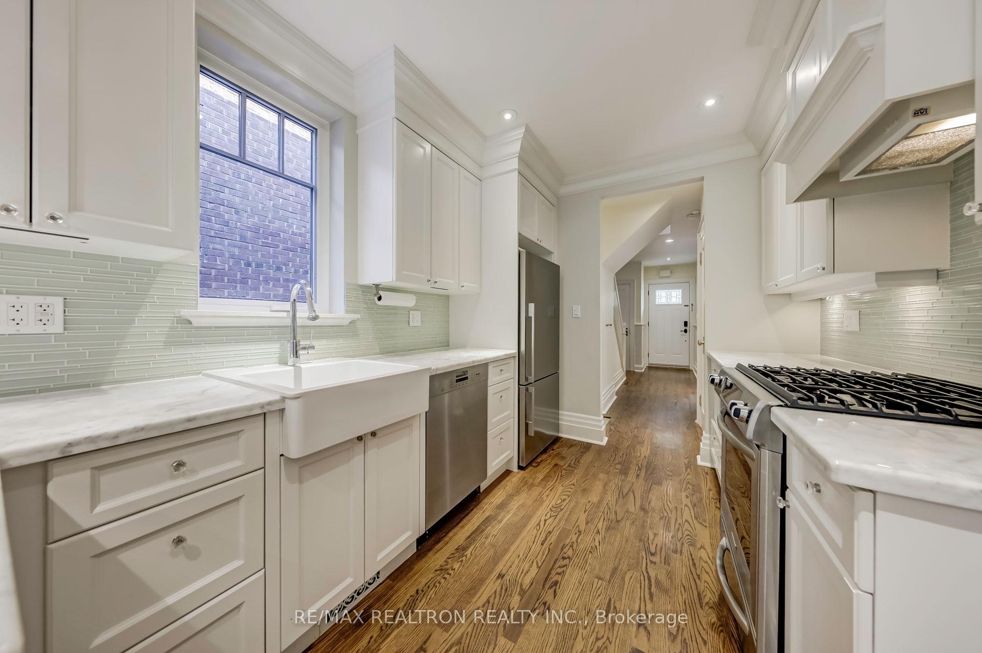 Photo 8 of 128 Heddington Avenue, Toronto, Lawrence Park South — HOMEH