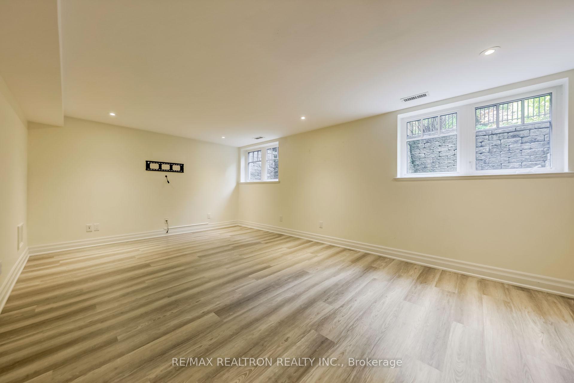 Photo 20 of 128 Heddington Avenue, Toronto, Lawrence Park South — HOMEH