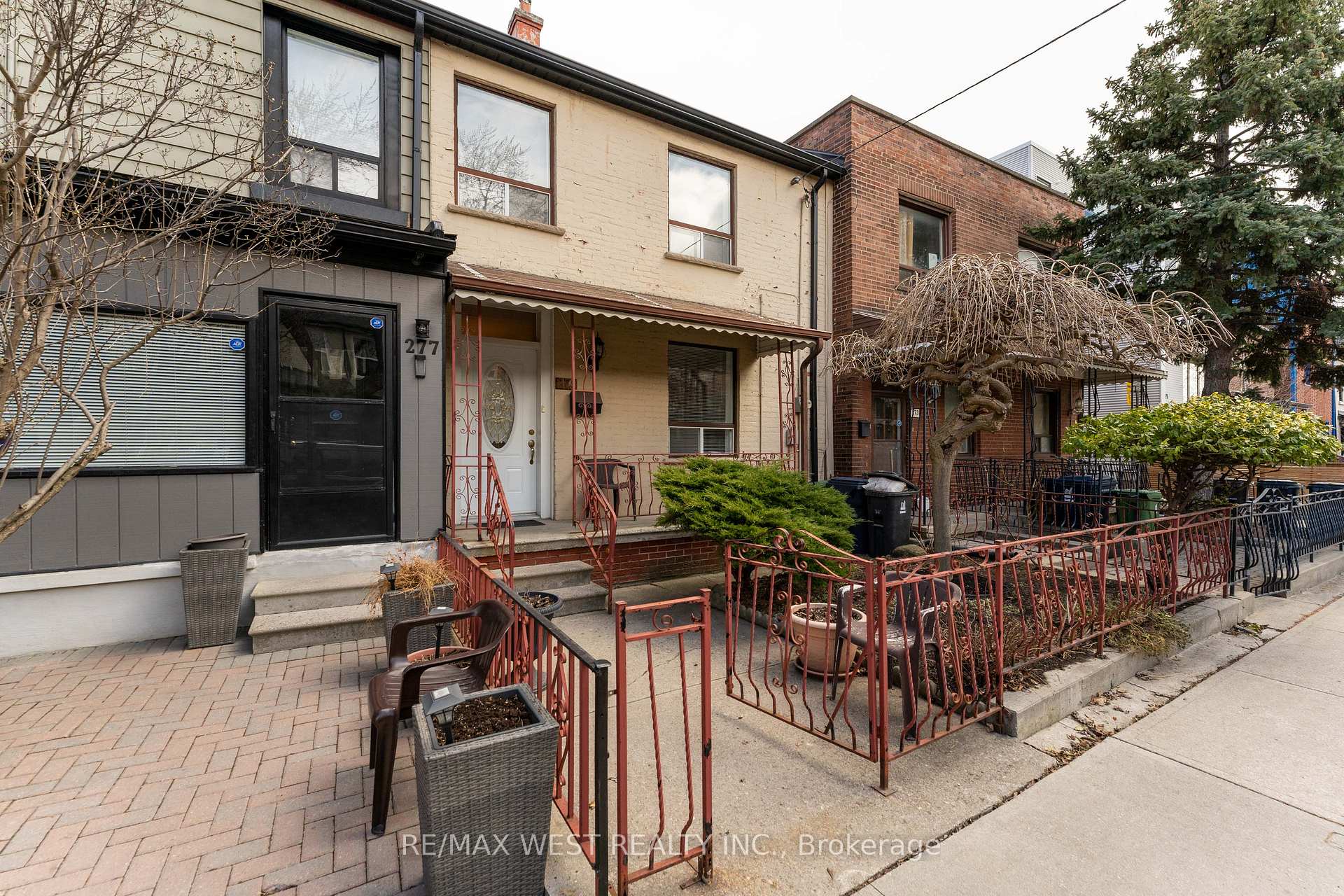 Front of 275 Claremont Avenue