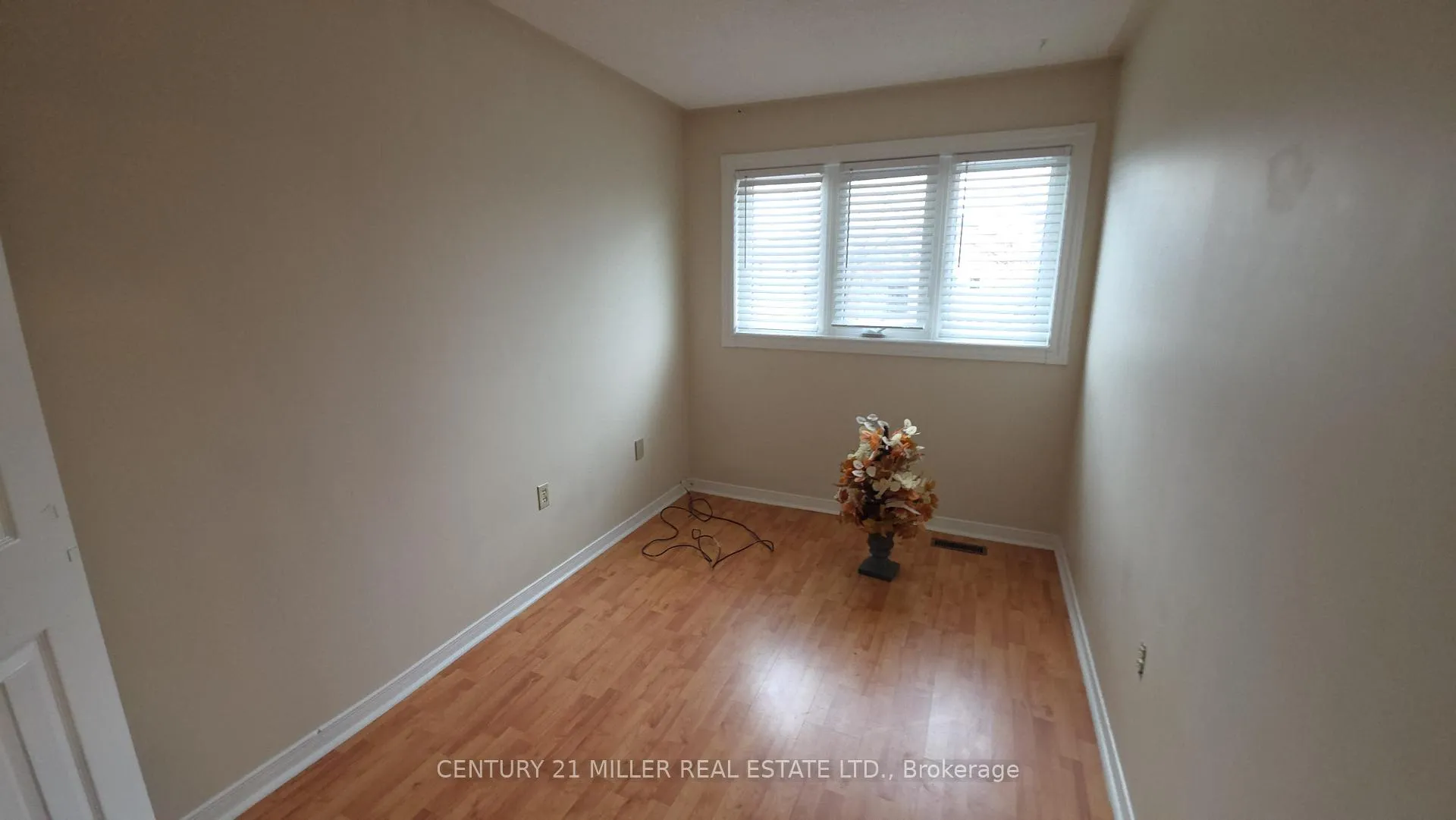 Photo 13 of 133 Creditstone Road, Brampton, Fletcher's Creek South — HOMEH