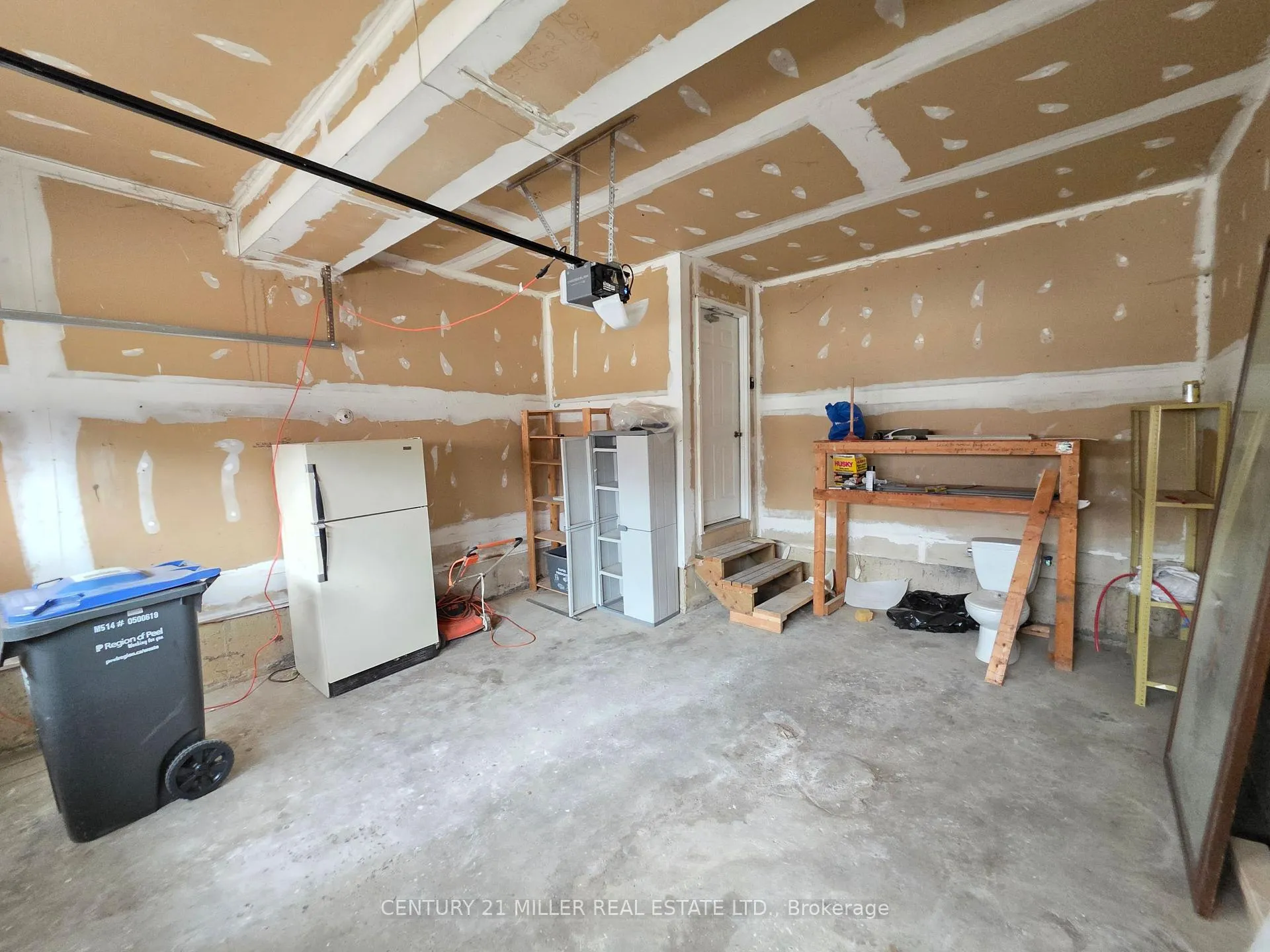 Photo 32 of 133 Creditstone Road, Brampton, Fletcher's Creek South — HOMEH