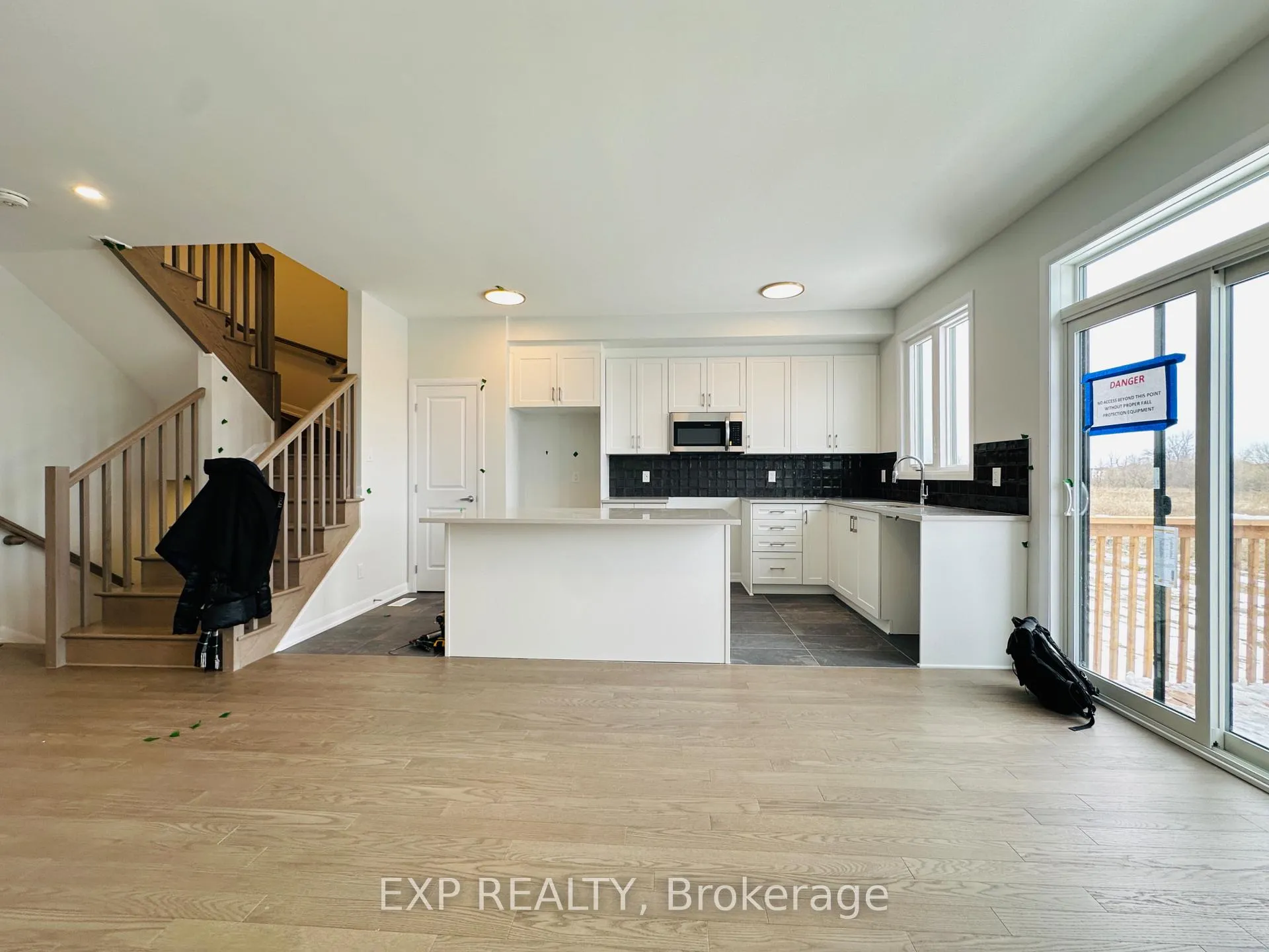 Photo 6 of 271 Bankside Way, Ottawa, Barrhaven - Half Moon Bay — HOMEH