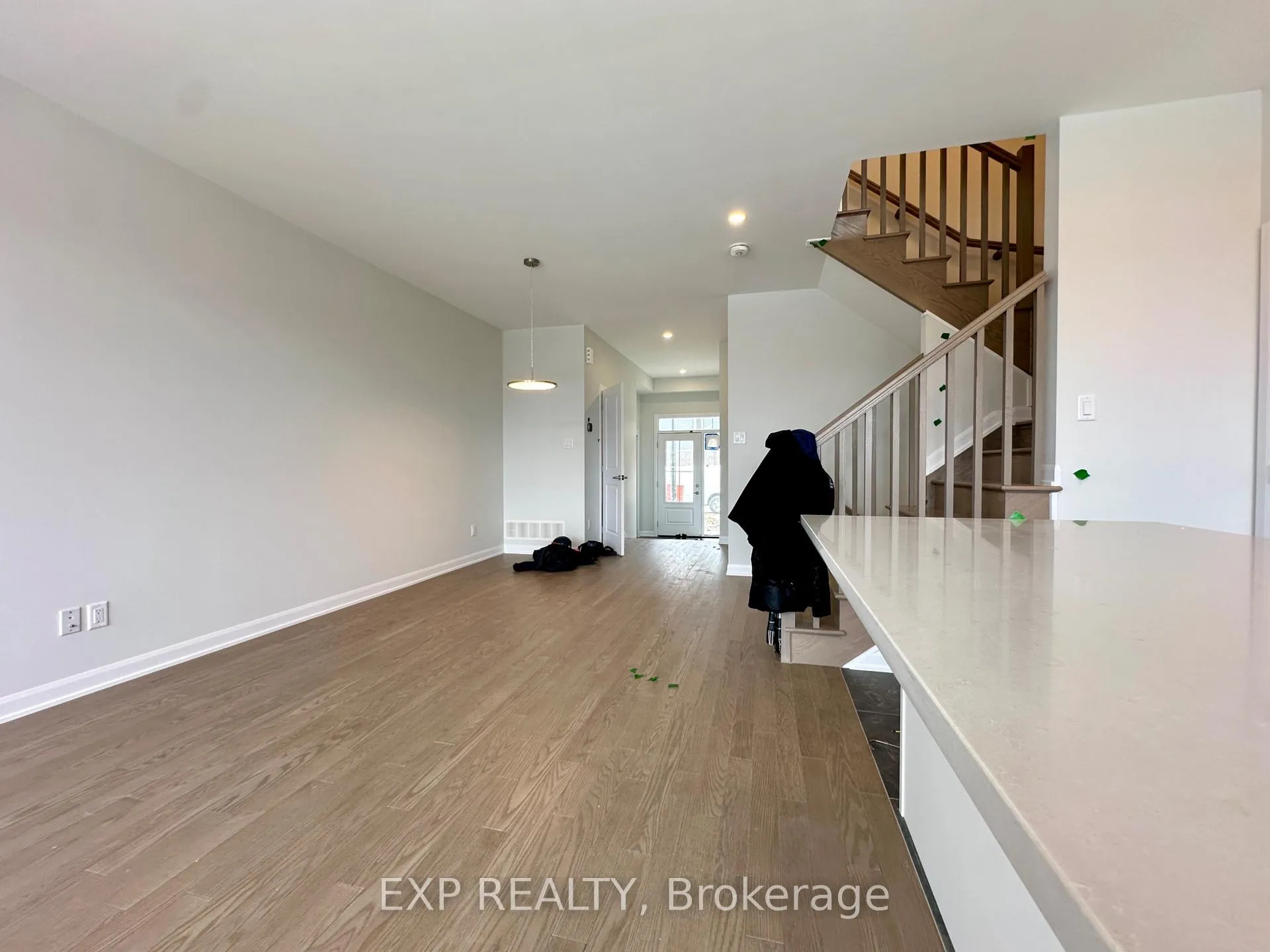 Photo 7 of 271 Bankside Way, Ottawa, Barrhaven - Half Moon Bay — HOMEH