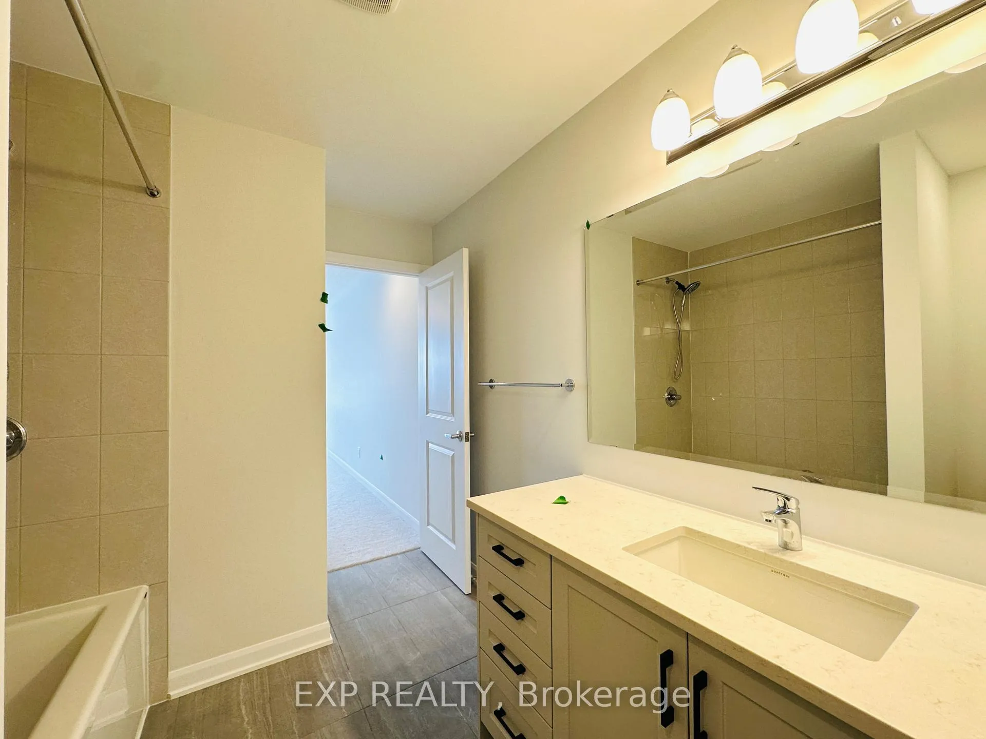 Photo 20 of 271 Bankside Way, Ottawa, Barrhaven - Half Moon Bay — HOMEH