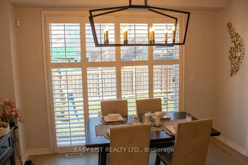 Photo 7 of 868 Paupst Place, Milton, Willmott — HOMEH
