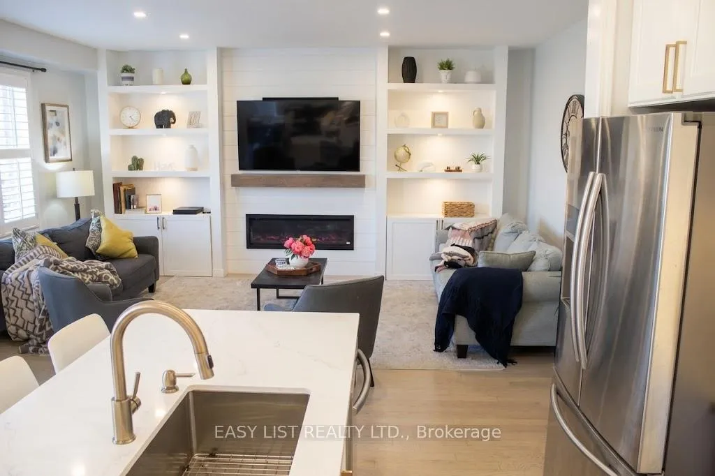 Photo 8 of 868 Paupst Place, Milton, Willmott — HOMEH