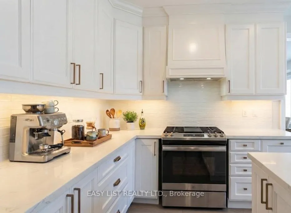 Photo 9 of 868 Paupst Place, Milton, Willmott — HOMEH