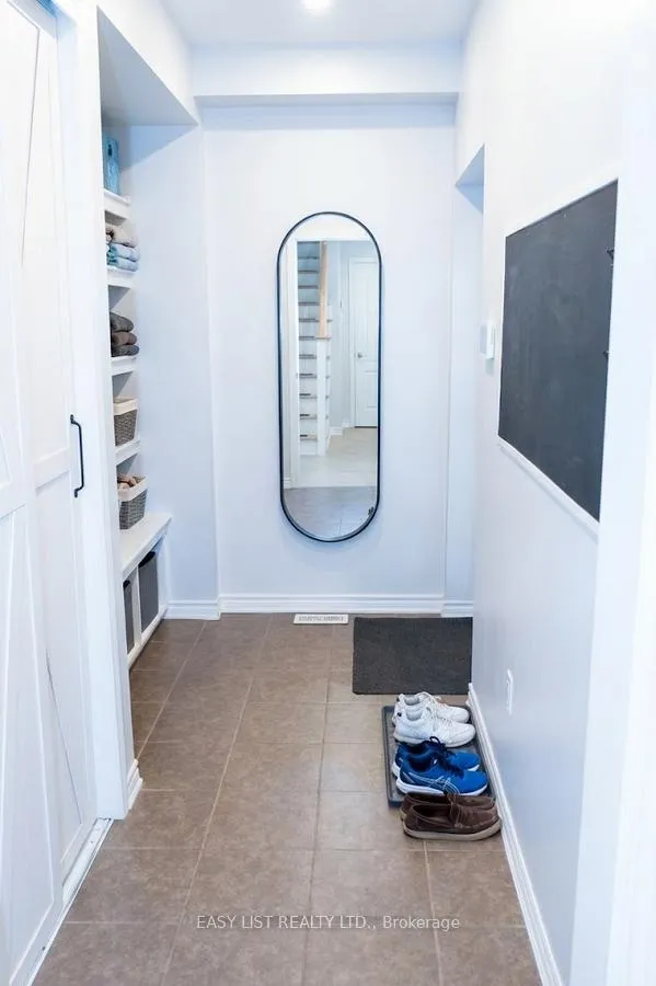 Photo 13 of 868 Paupst Place, Milton, Willmott — HOMEH