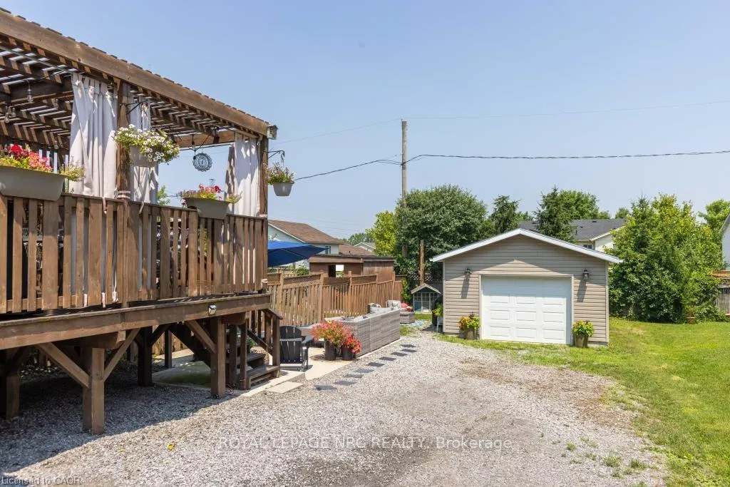 Photo 5 of 48 Hodgkins Avenue, Thorold, Allanburg/Thorold South — HOMEH