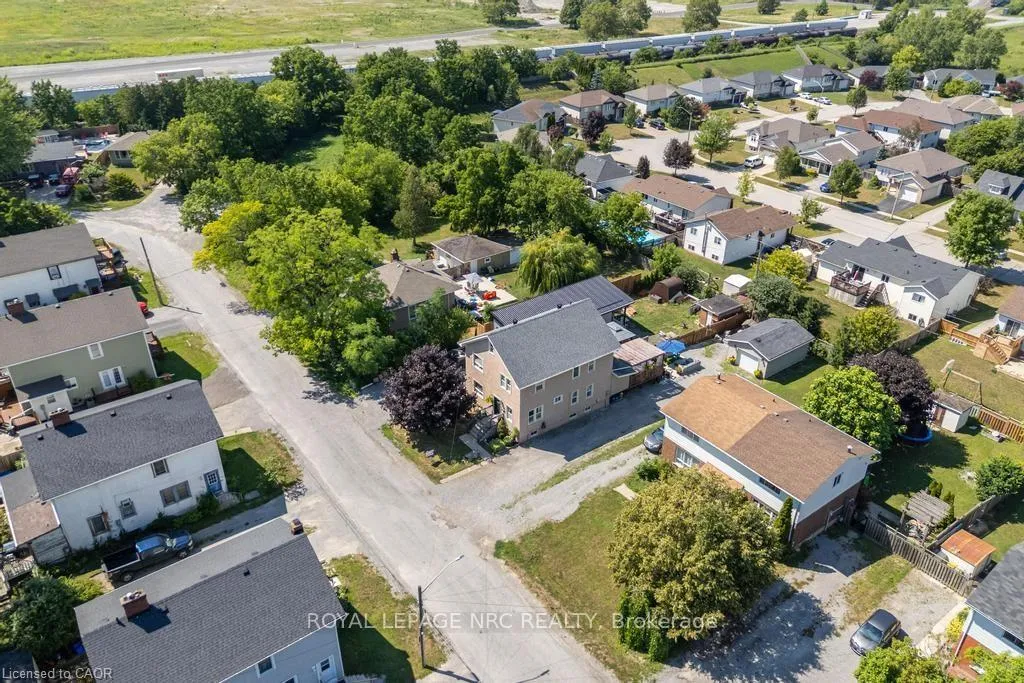 Photo 7 of 48 Hodgkins Avenue, Thorold, Allanburg/Thorold South — HOMEH