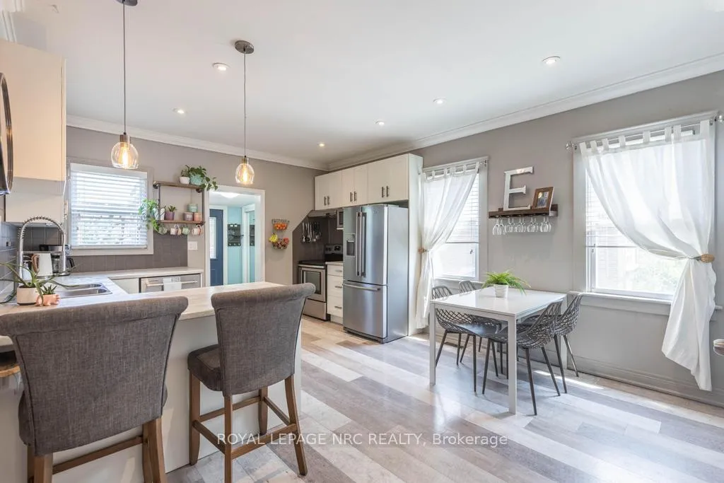 Photo 9 of 48 Hodgkins Avenue, Thorold, Allanburg/Thorold South — HOMEH