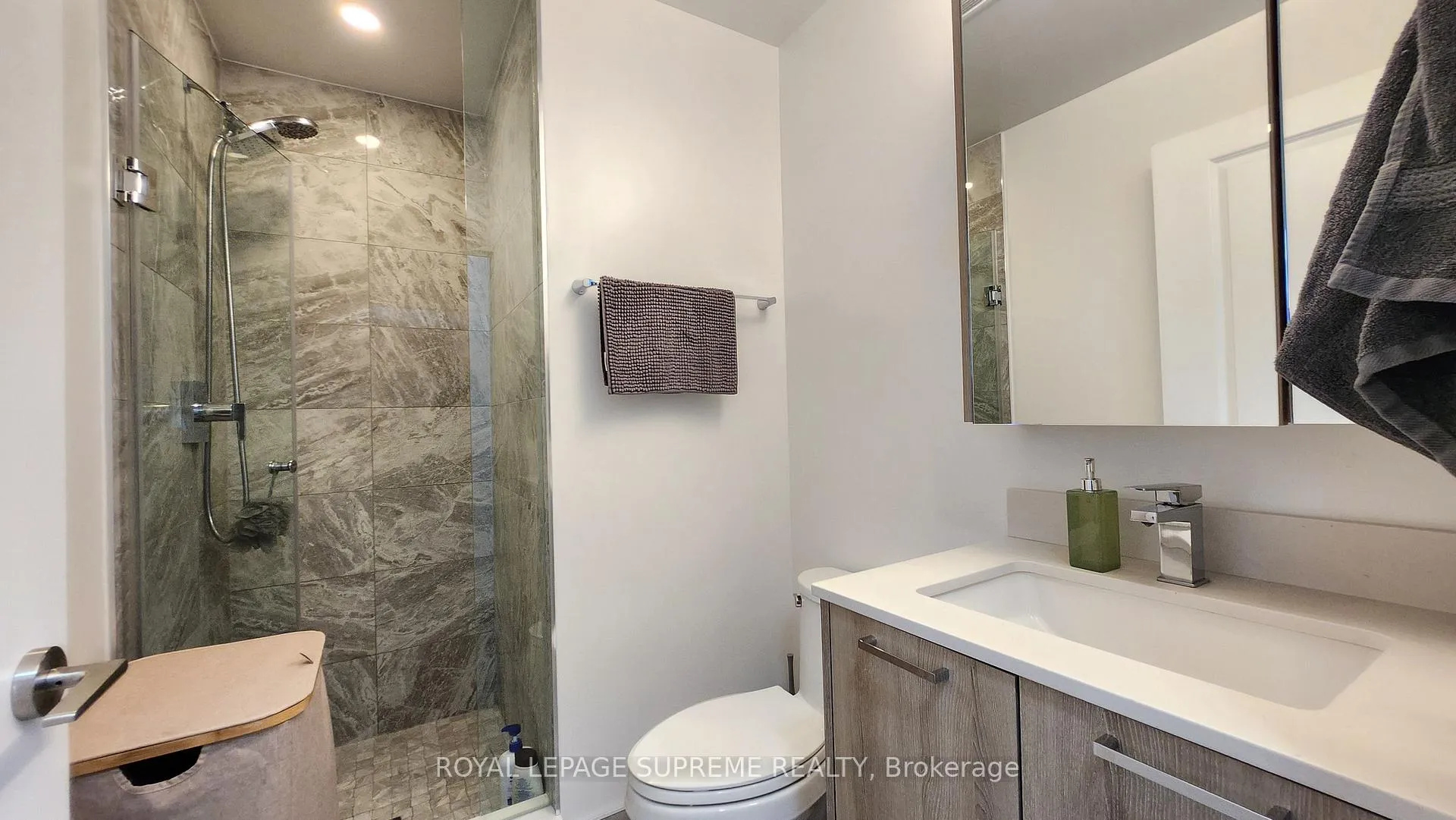 Photo 14 of Unit LPH02, 120 Eagle Rock Way, Vaughan, Rural Vaughan — HOMEH
