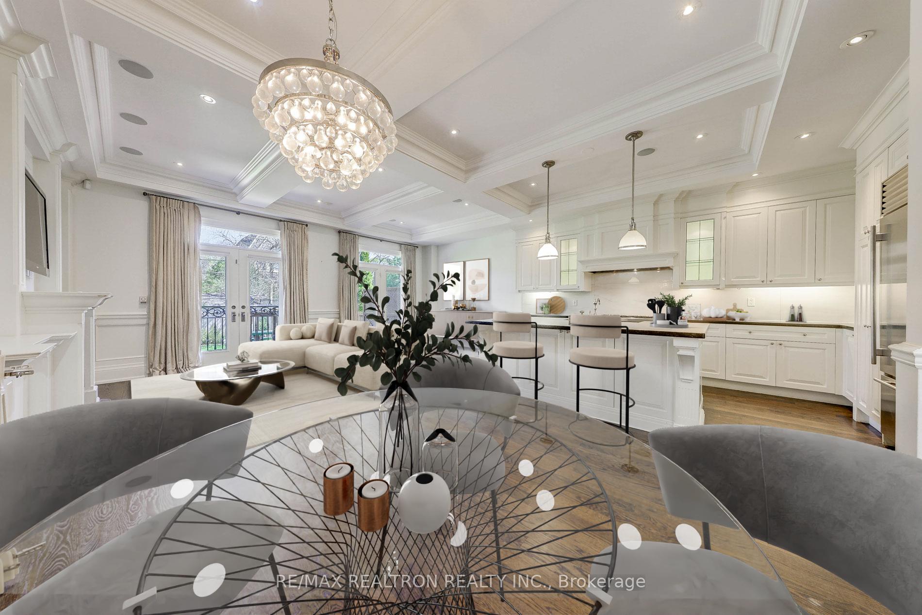 Photo 13 of 138 Joicey Boulevard, Toronto, Bedford Park-Nortown — HOMEH