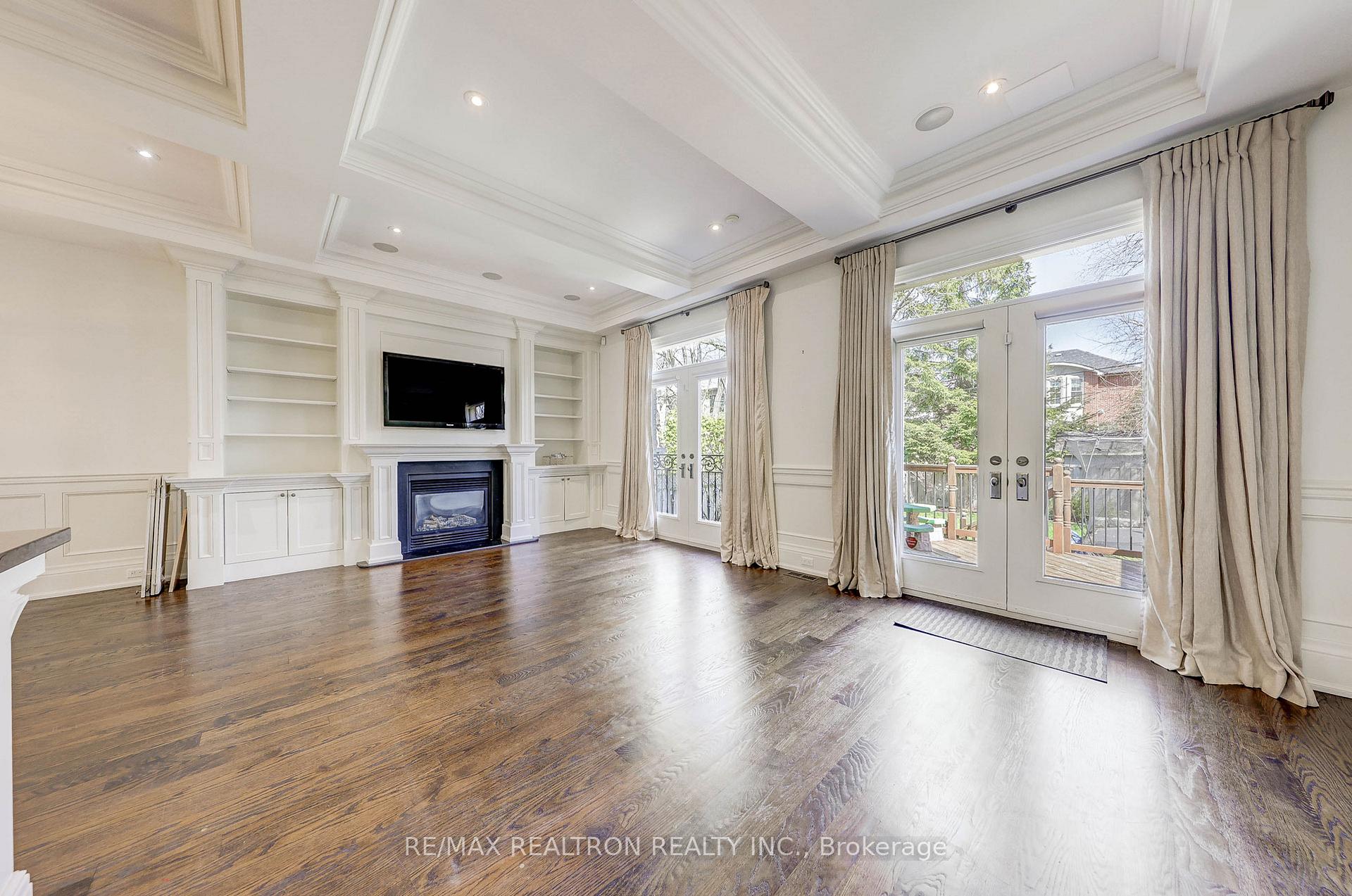 Photo 16 of 138 Joicey Boulevard, Toronto, Bedford Park-Nortown — HOMEH