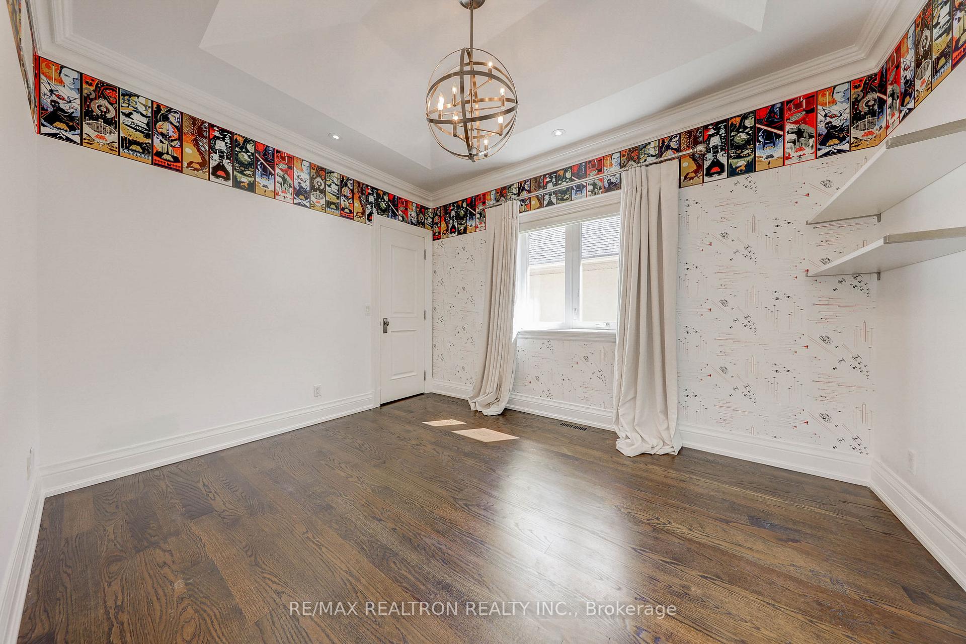 Photo 24 of 138 Joicey Boulevard, Toronto, Bedford Park-Nortown — HOMEH