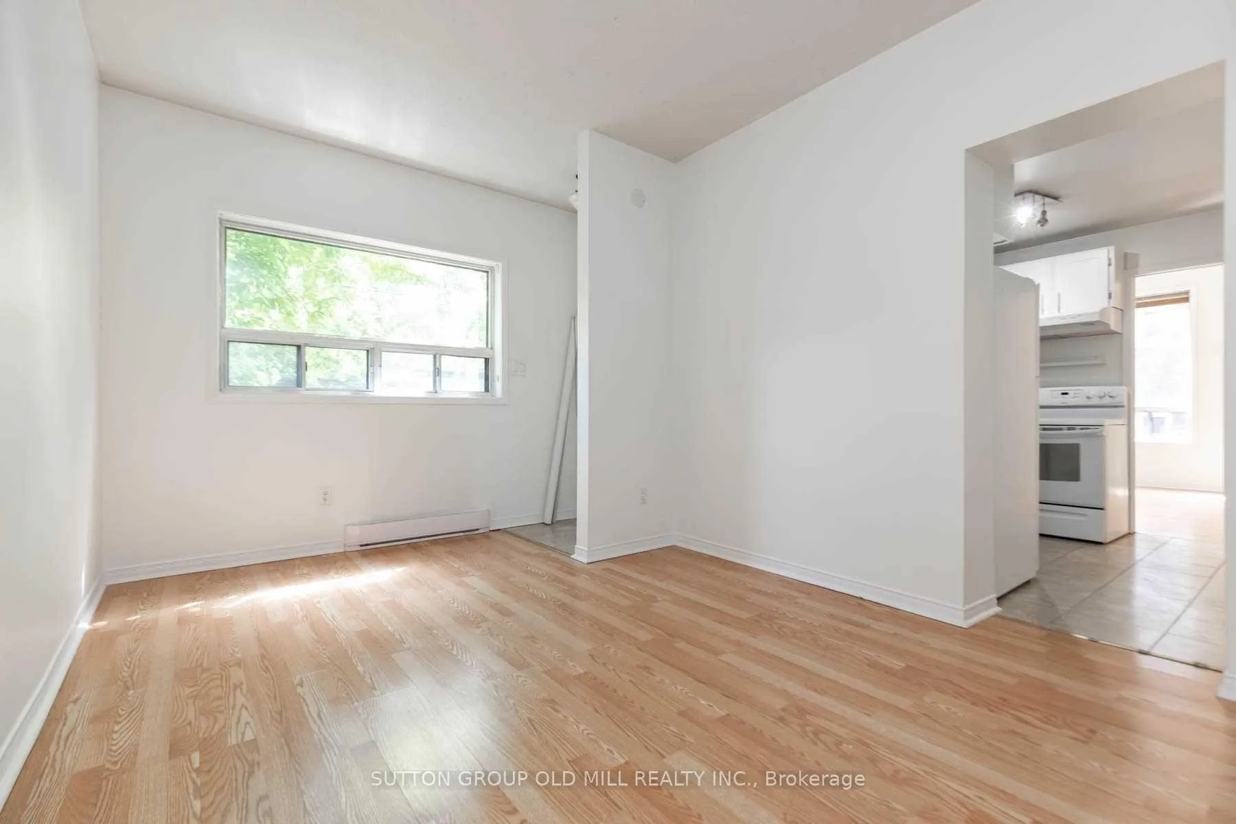 Photo 4 of Unit 203, 133 Dunn Avenue, Toronto, South Parkdale — HOMEH