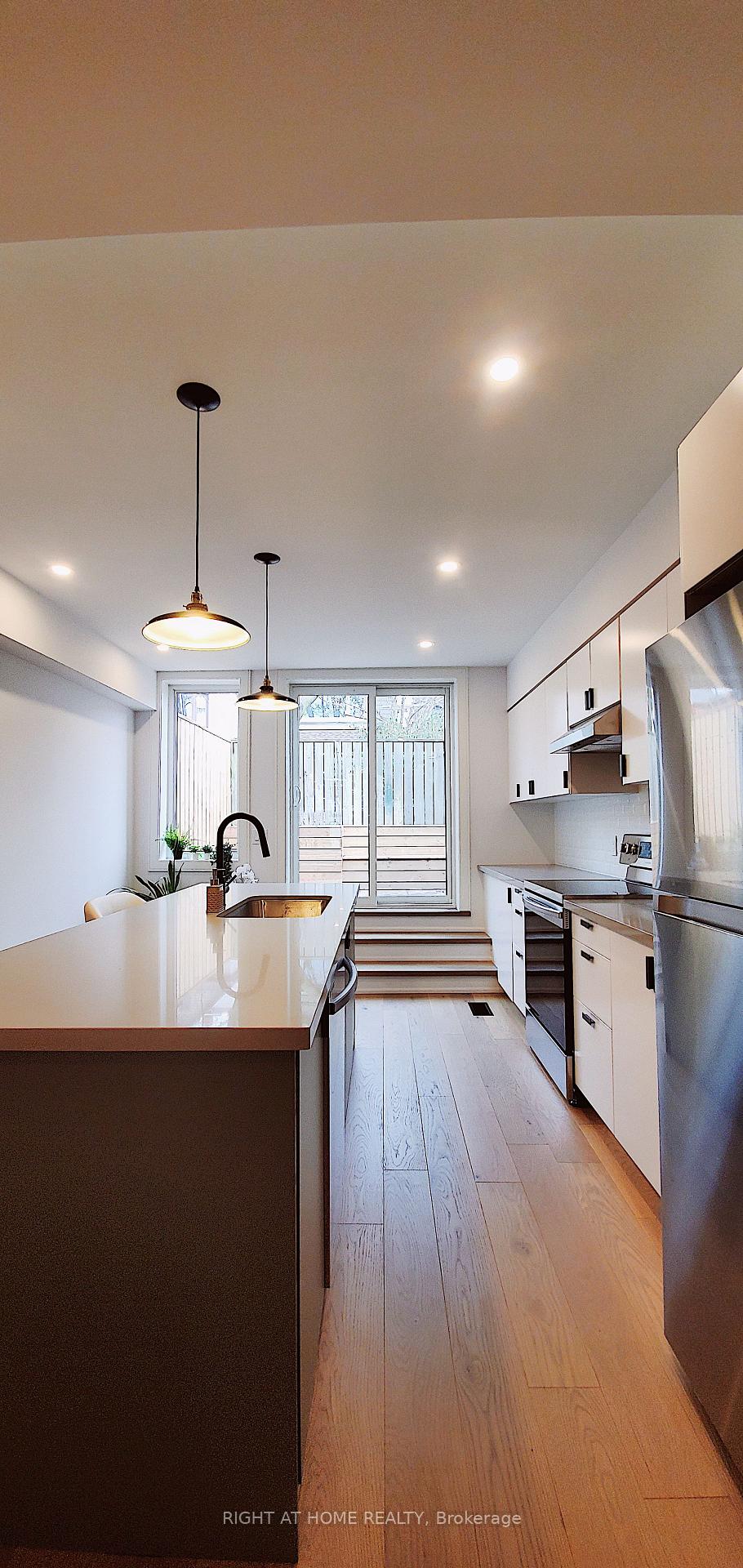 Photo 17 of Unit 6, 710 Gerrard Street E, Toronto, North Riverdale — HOMEH
