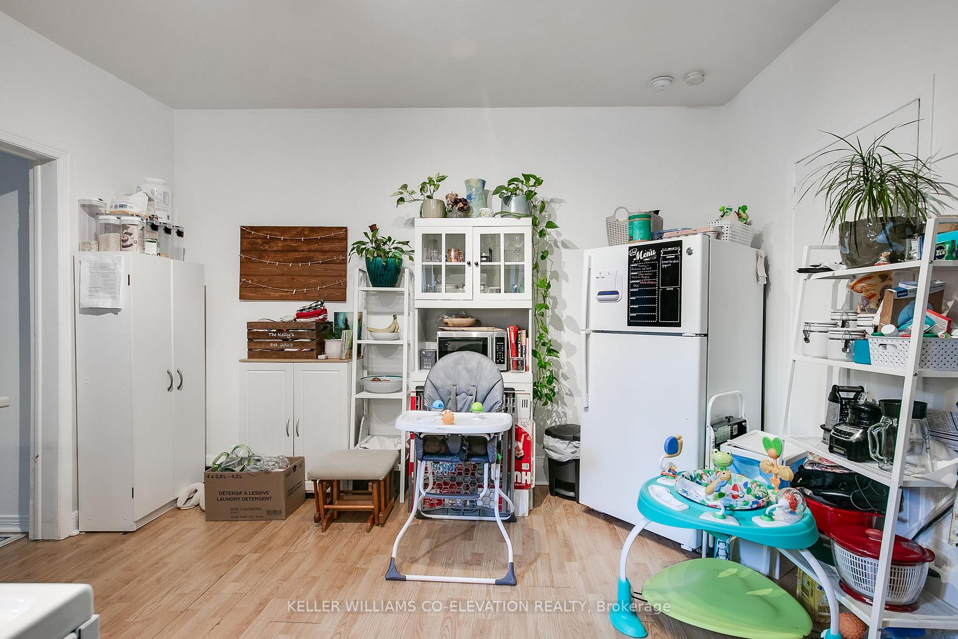 Photo 6 of 261 Palmerston Avenue, Toronto, Trinity-Bellwoods — HOMEH