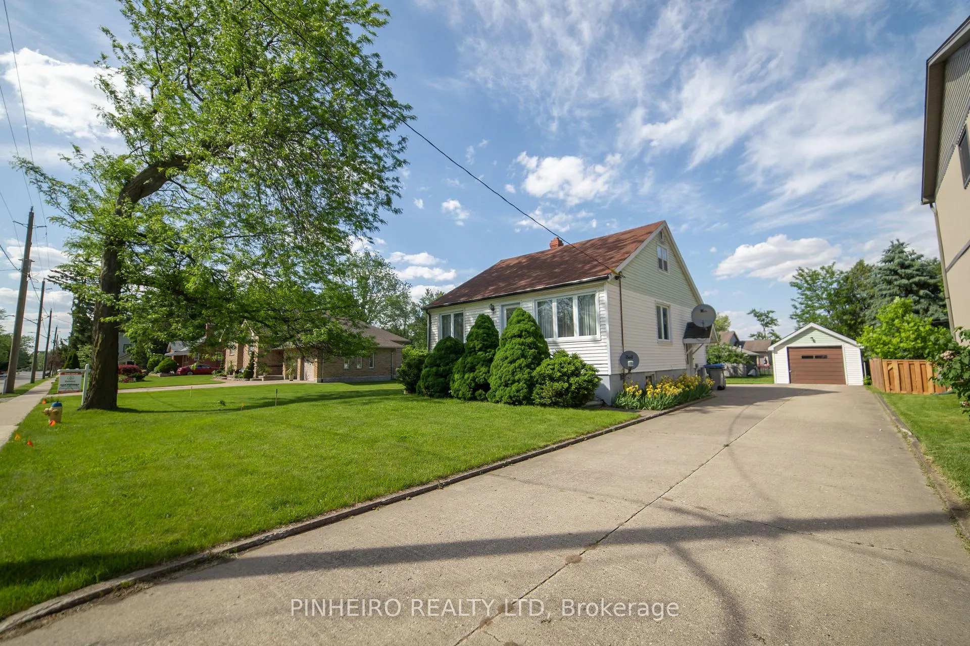 Front of 22566 Adelaide Street N