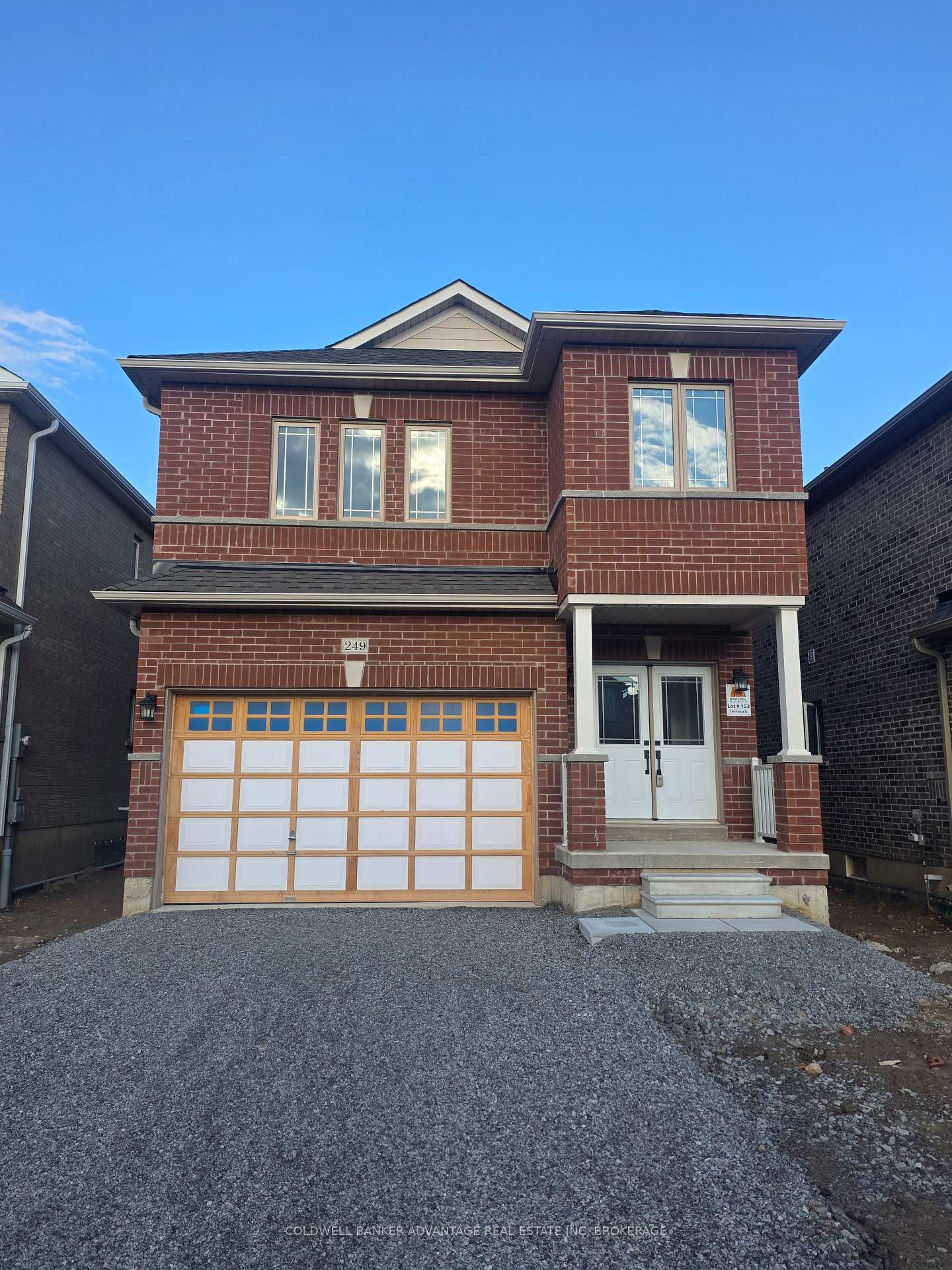 Photo 2 of 249 Palace Street, Thorold, Thorold Downtown — HOMEH