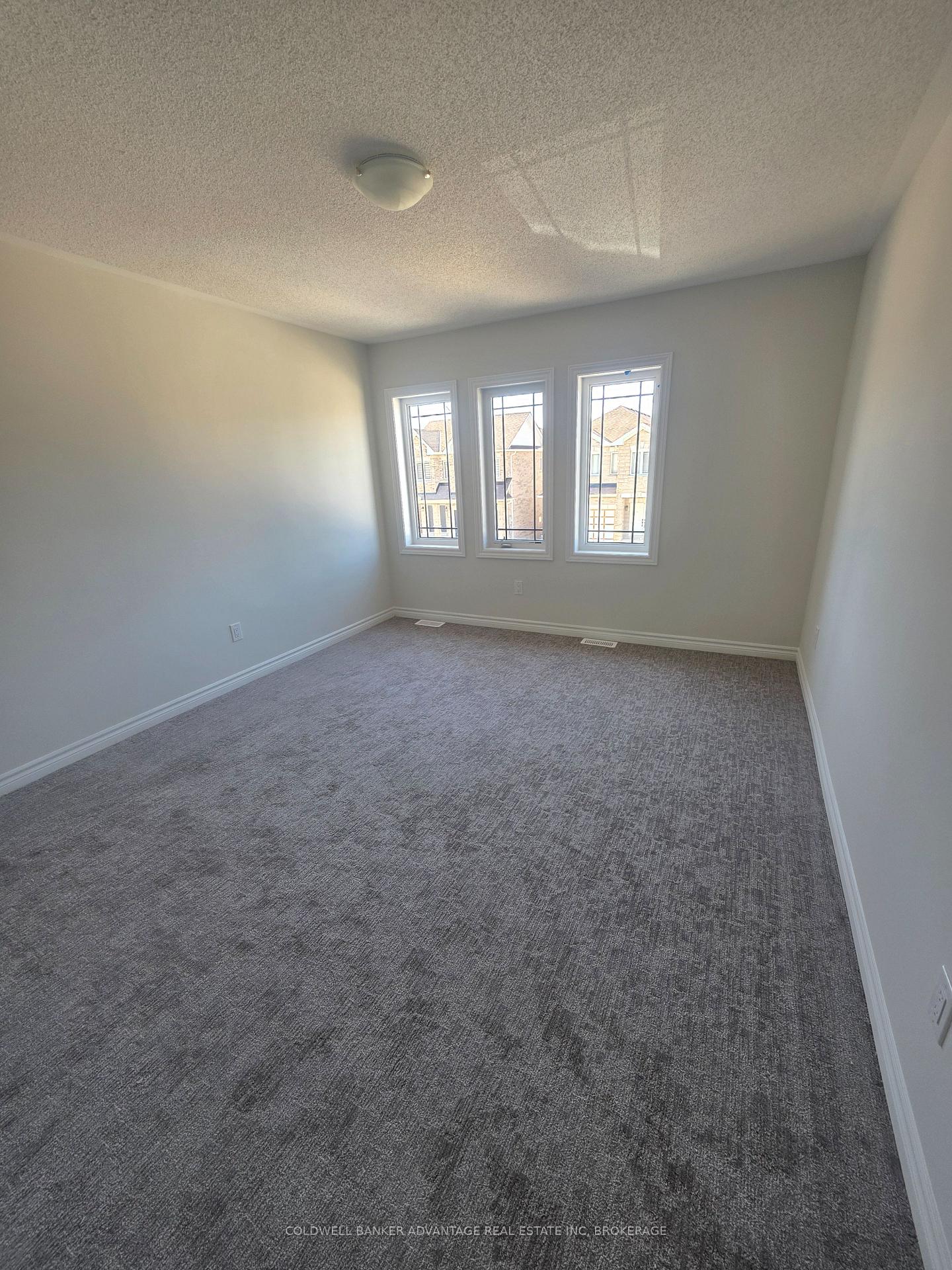 Photo 21 of 249 Palace Street, Thorold, Thorold Downtown — HOMEH