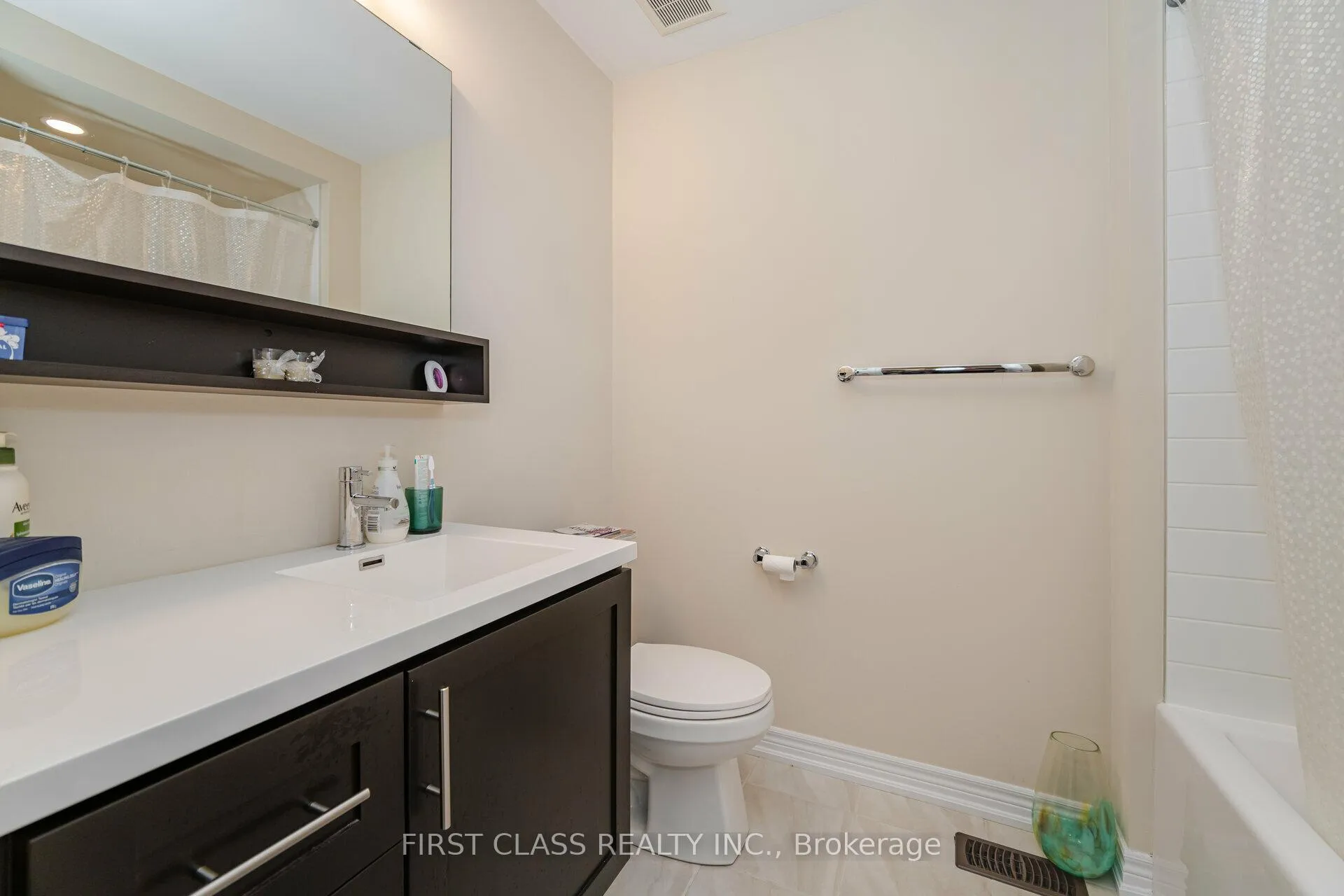 Photo 17 of Unit 69, 1890 Rymal Road E, Hamilton, Hannon — HOMEH