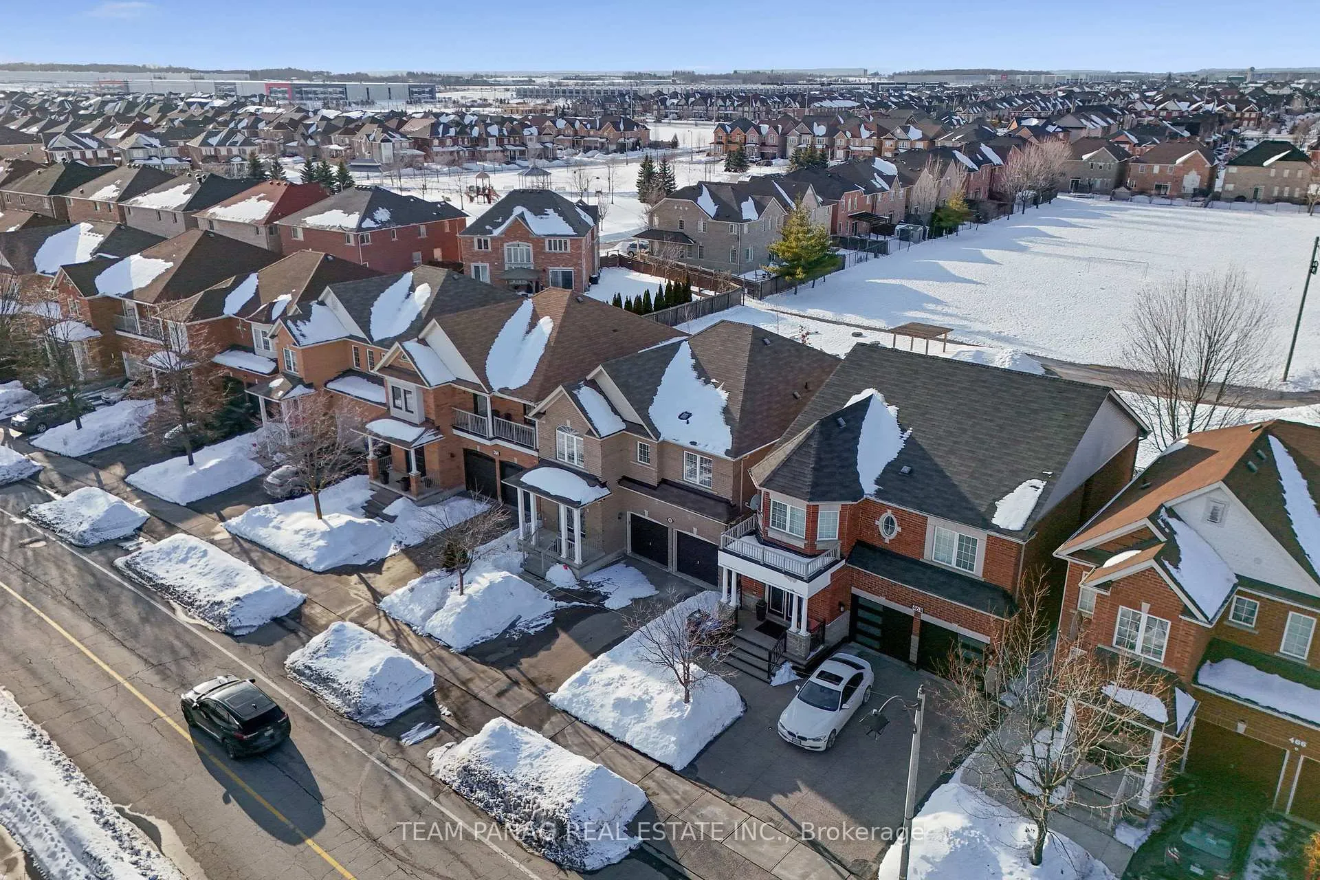 Photo 3 of 470 Father Tobin Road, Brampton, Sandringham-Wellington — HOMEH