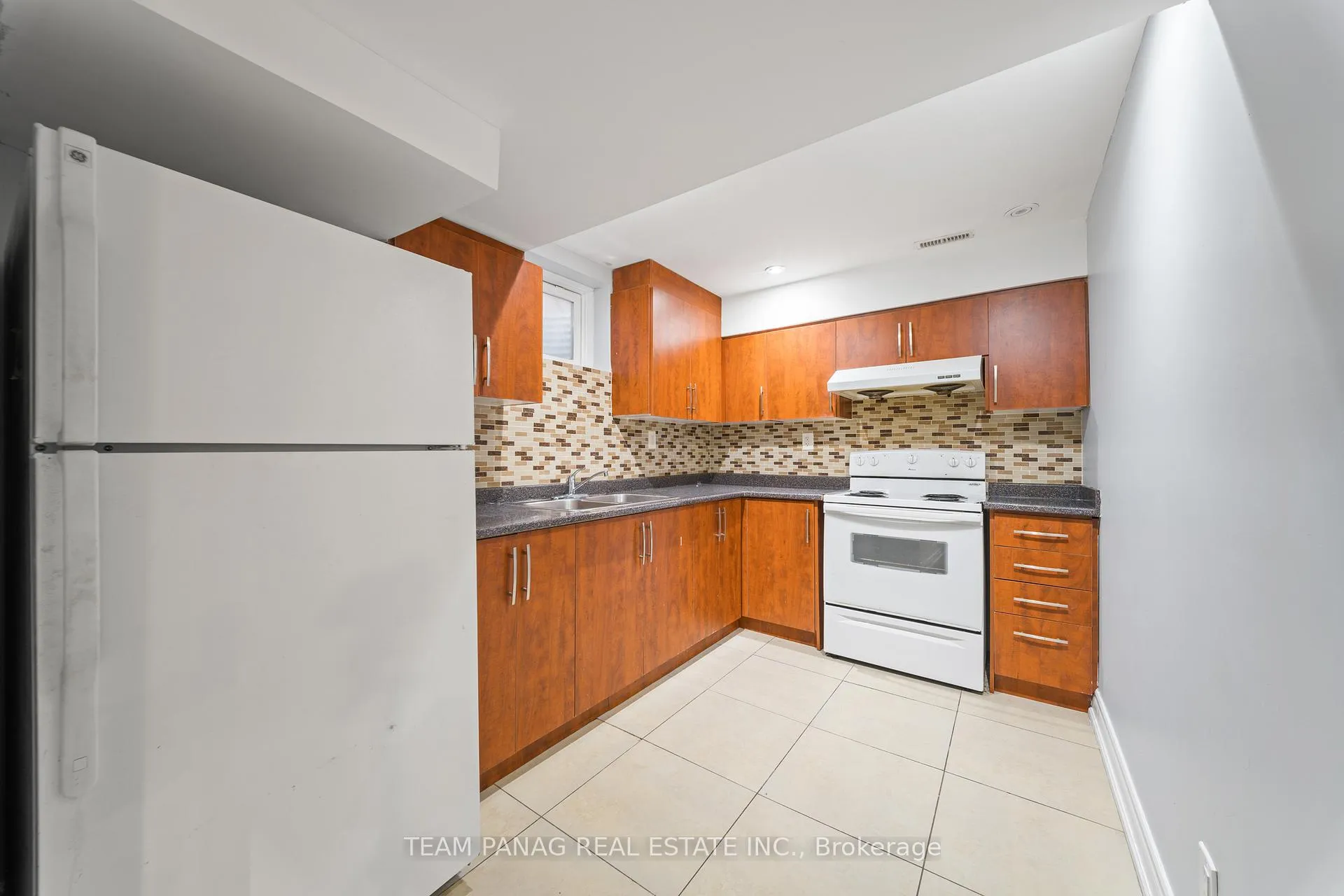 Photo 41 of 470 Father Tobin Road, Brampton, Sandringham-Wellington — HOMEH