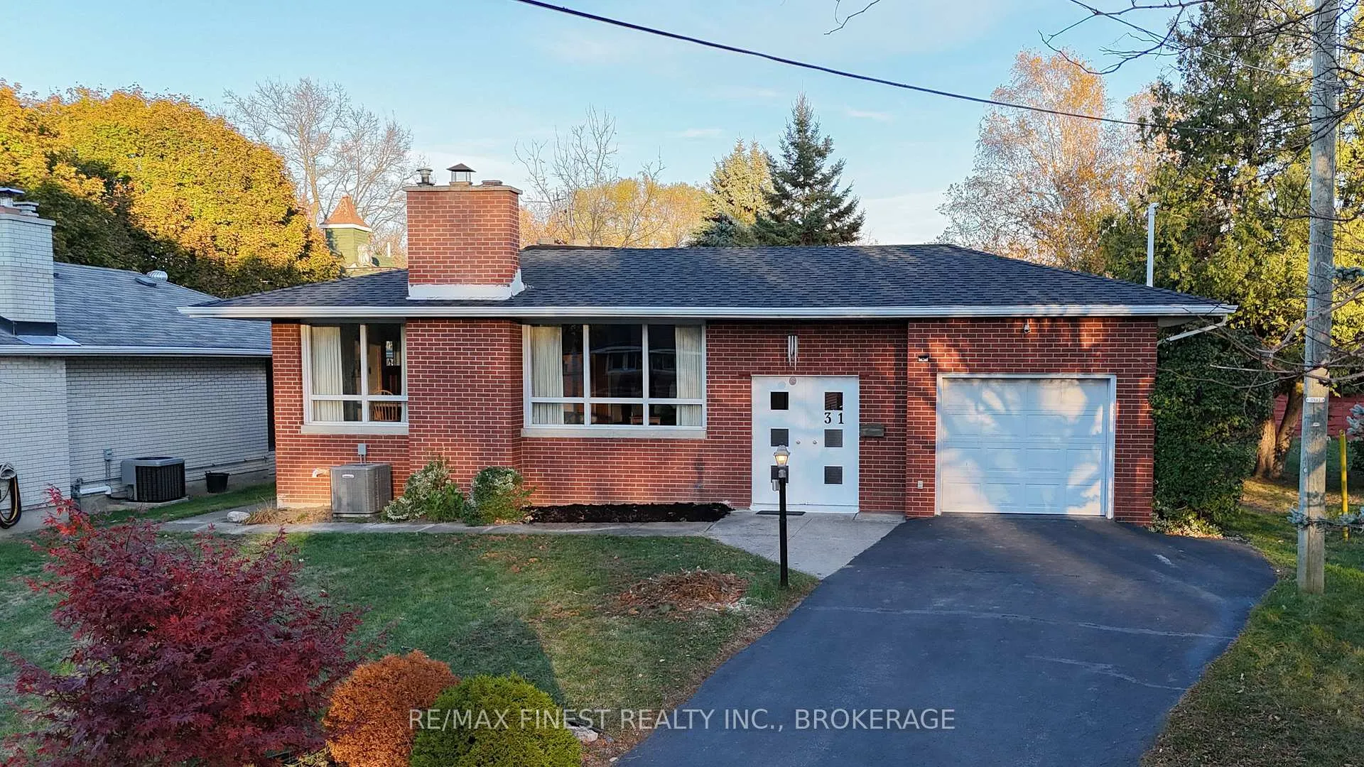 Photo 1 of 31 Florence Street, Kingston, West of Sir John A. Blvd — HOMEH