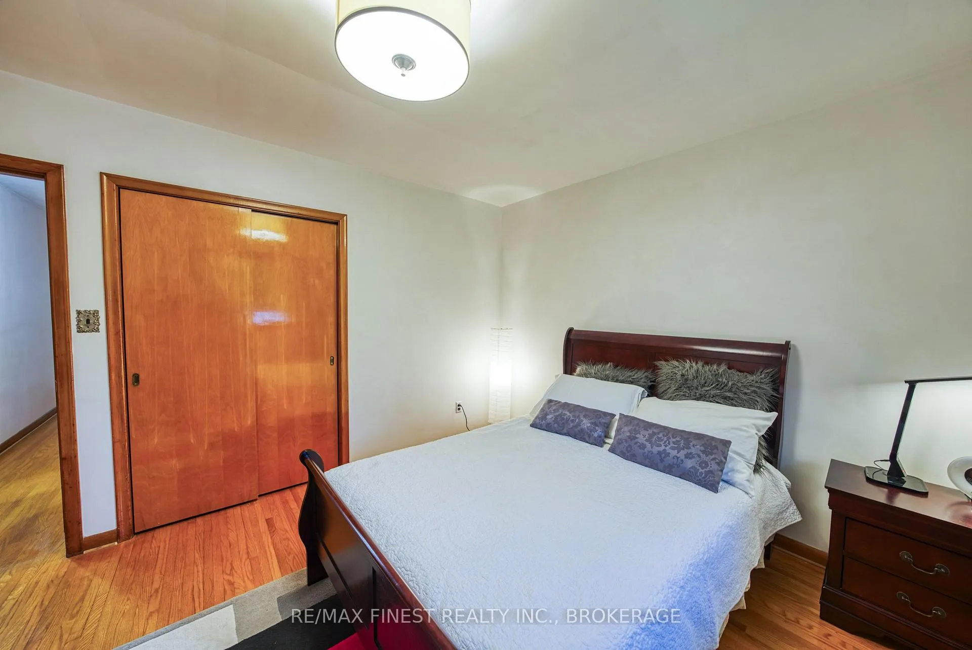 Photo 21 of 31 Florence Street, Kingston, West of Sir John A. Blvd — HOMEH