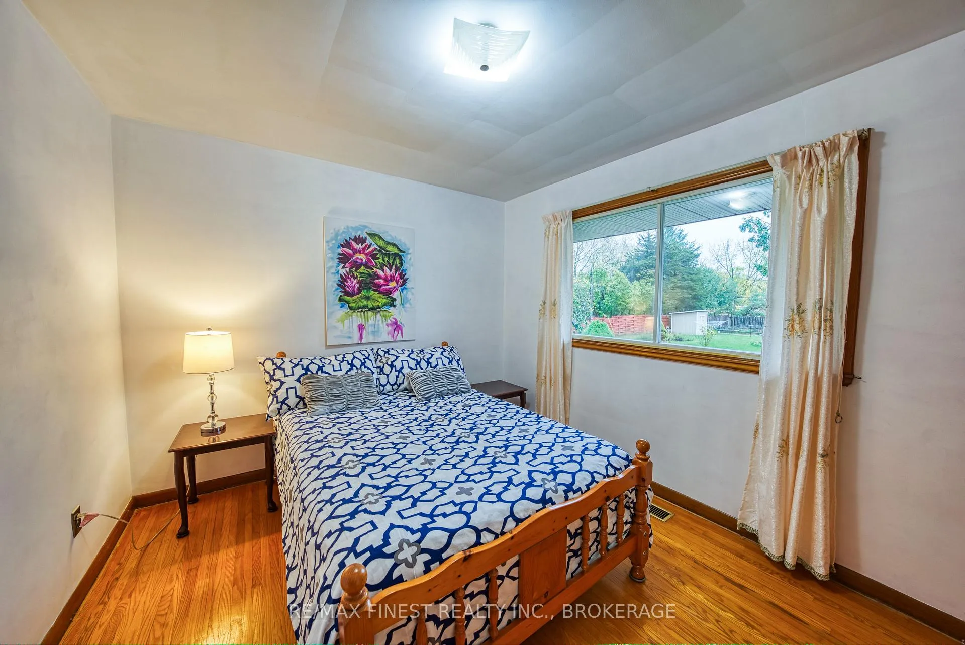 Photo 22 of 31 Florence Street, Kingston, West of Sir John A. Blvd — HOMEH