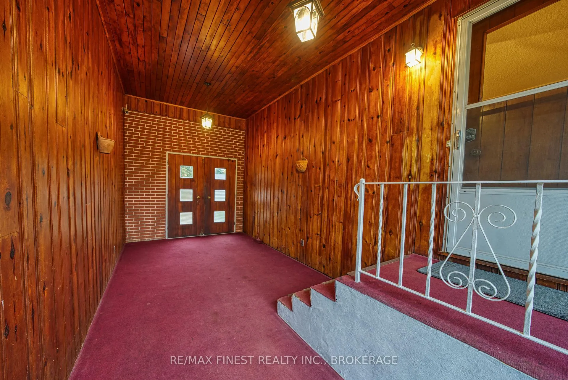 Photo 30 of 31 Florence Street, Kingston, West of Sir John A. Blvd — HOMEH