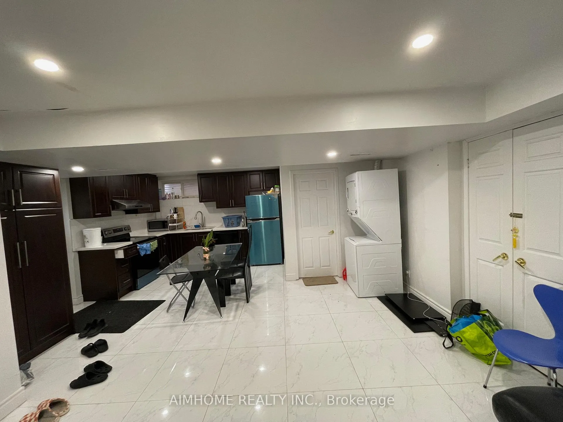 Photo 2 of Unit Basement, 26 Eunice Road, North York, Bayview Village — HOMEH