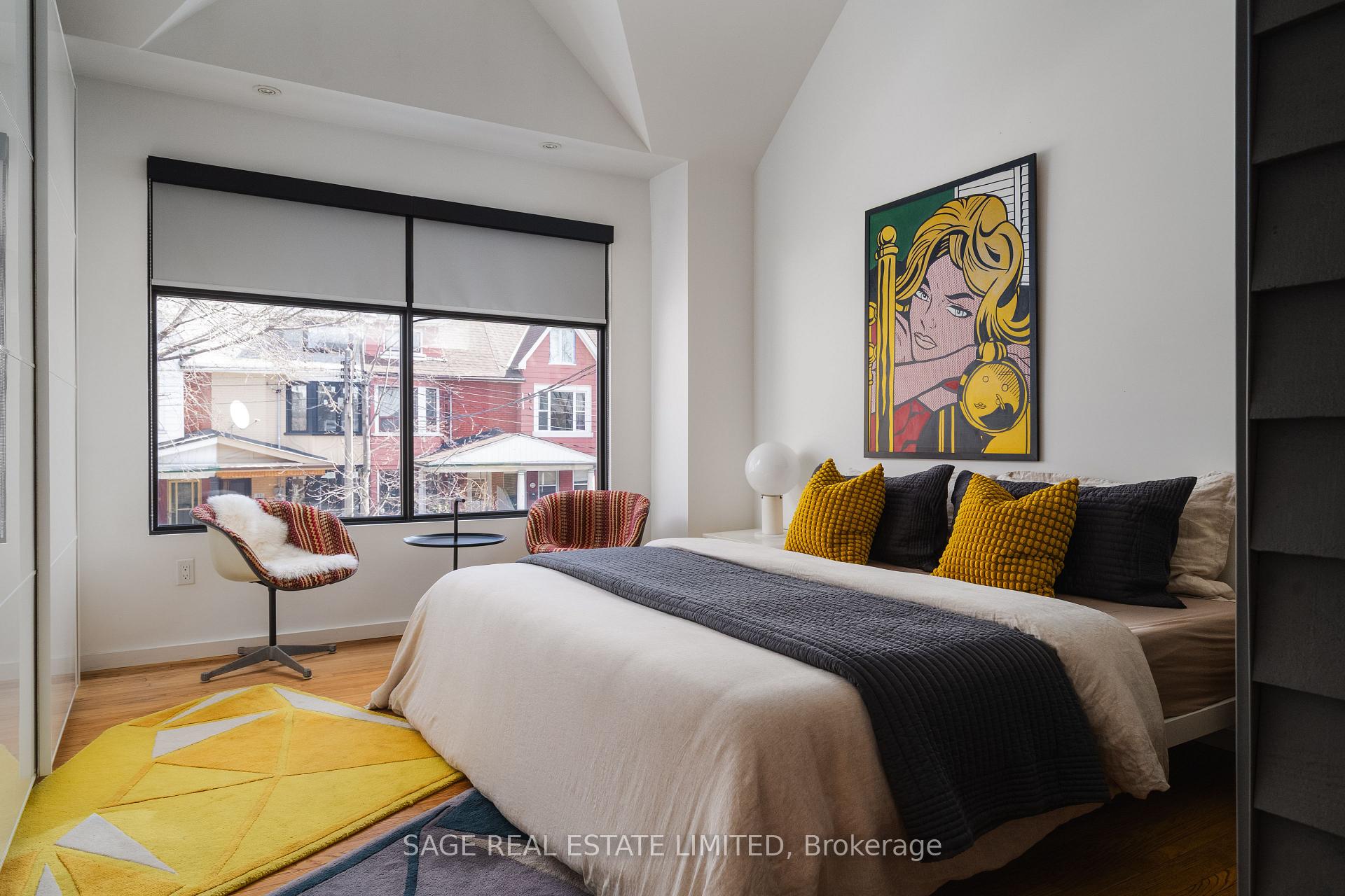 Photo 14 of 36 Bellwoods Avenue, Toronto, Trinity-Bellwoods — HOMEH