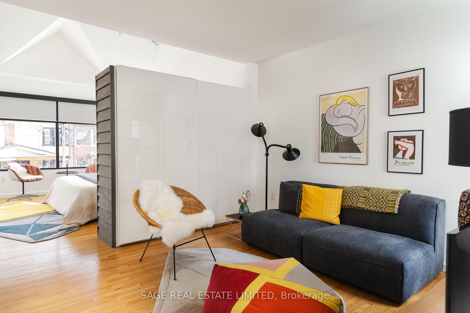 Photo 19 of 36 Bellwoods Avenue, Toronto, Trinity-Bellwoods — HOMEH