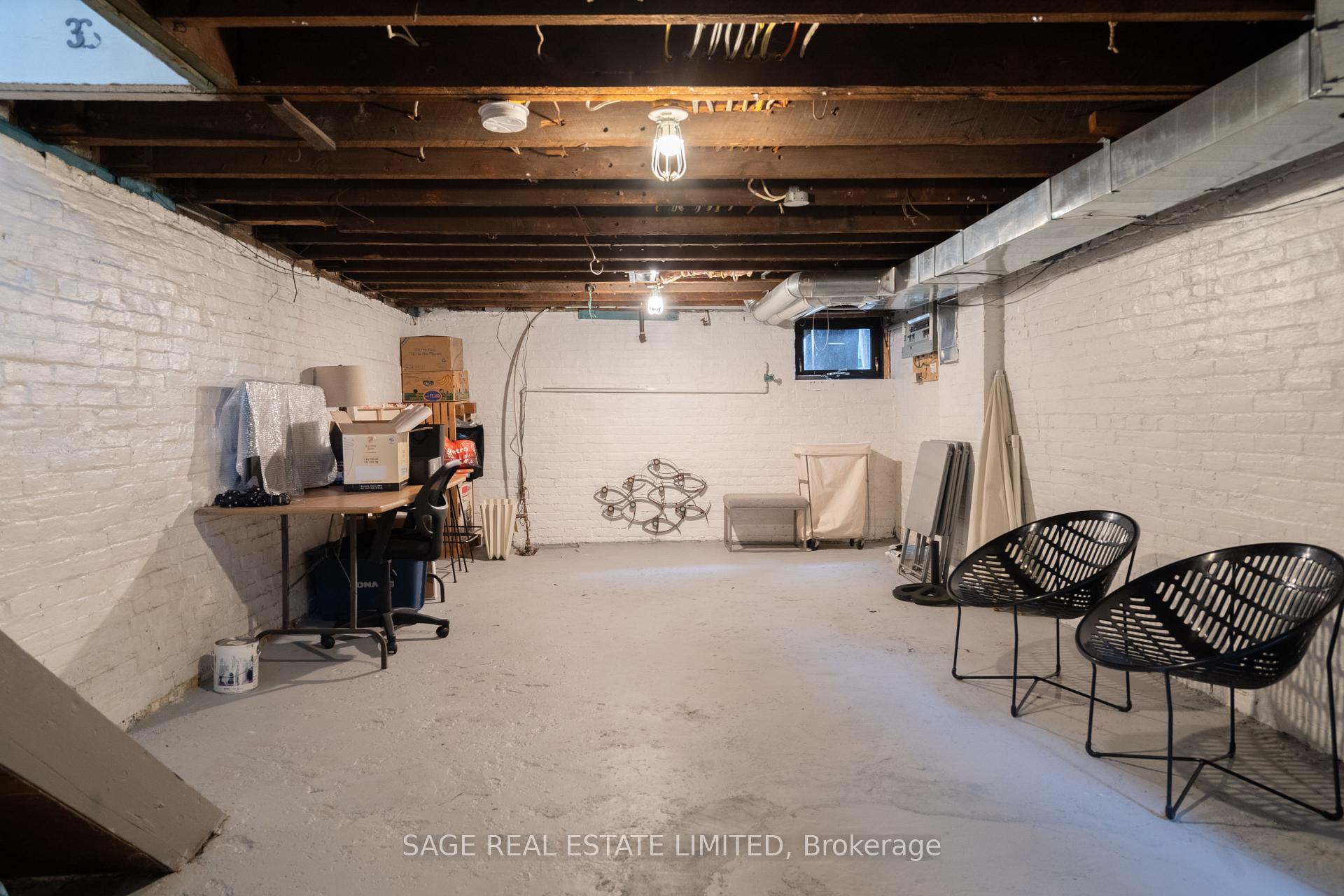 Photo 34 of 36 Bellwoods Avenue, Toronto, Trinity-Bellwoods — HOMEH