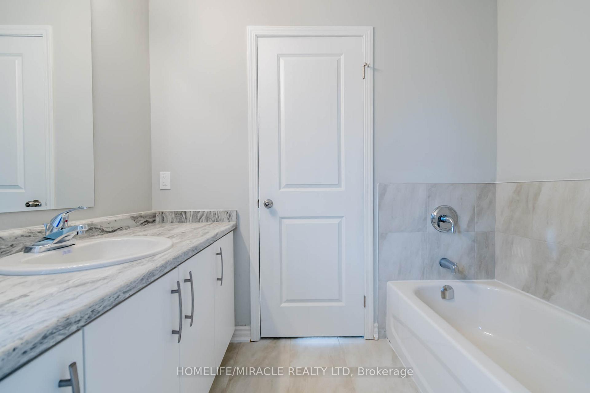 Photo 43 of 228 Morton Street, Thorold, Allanburg/Thorold South — HOMEH
