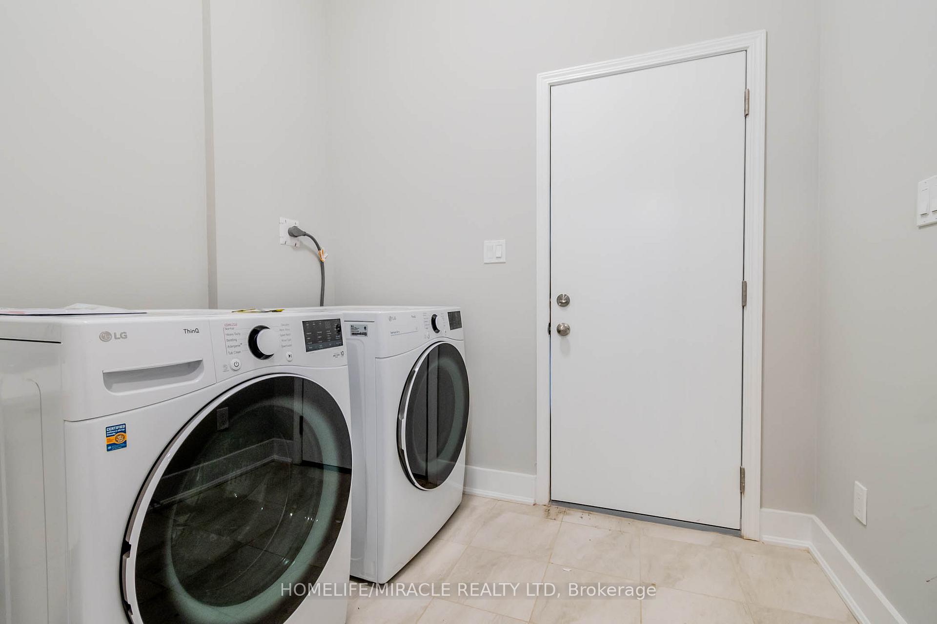 Photo 44 of 228 Morton Street, Thorold, Allanburg/Thorold South — HOMEH