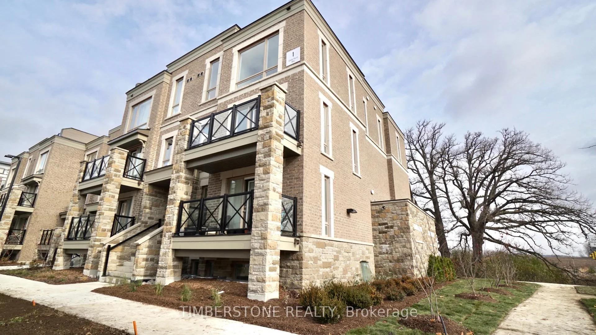 Photo 2 of Unit 2620, 1 Gable Hurst Way, Markham, Cornell — HOMEH