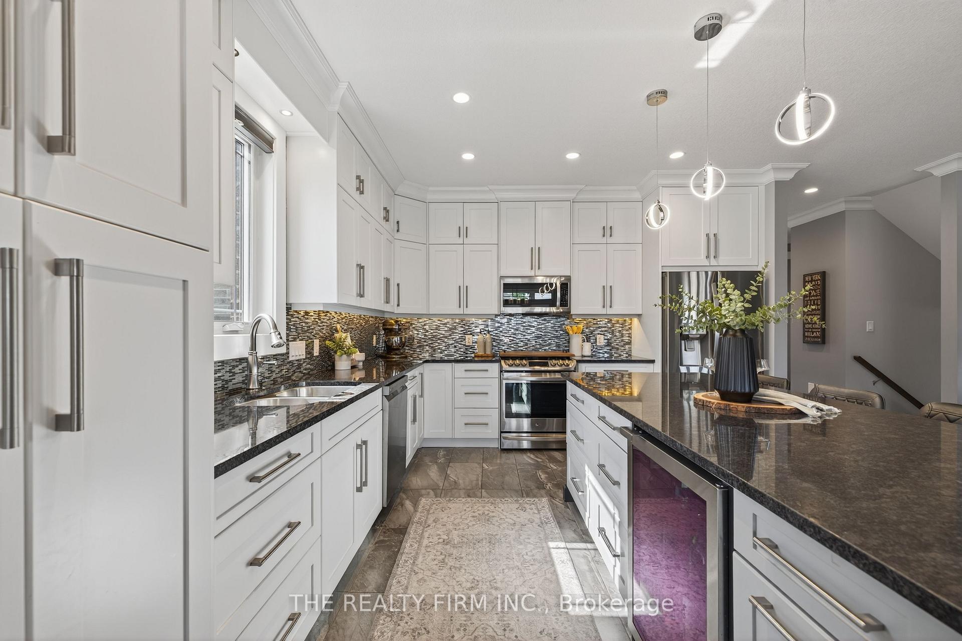 Photo 10 of 82 Ashby Crescent, Strathroy-Caradoc, SW — HOMEH