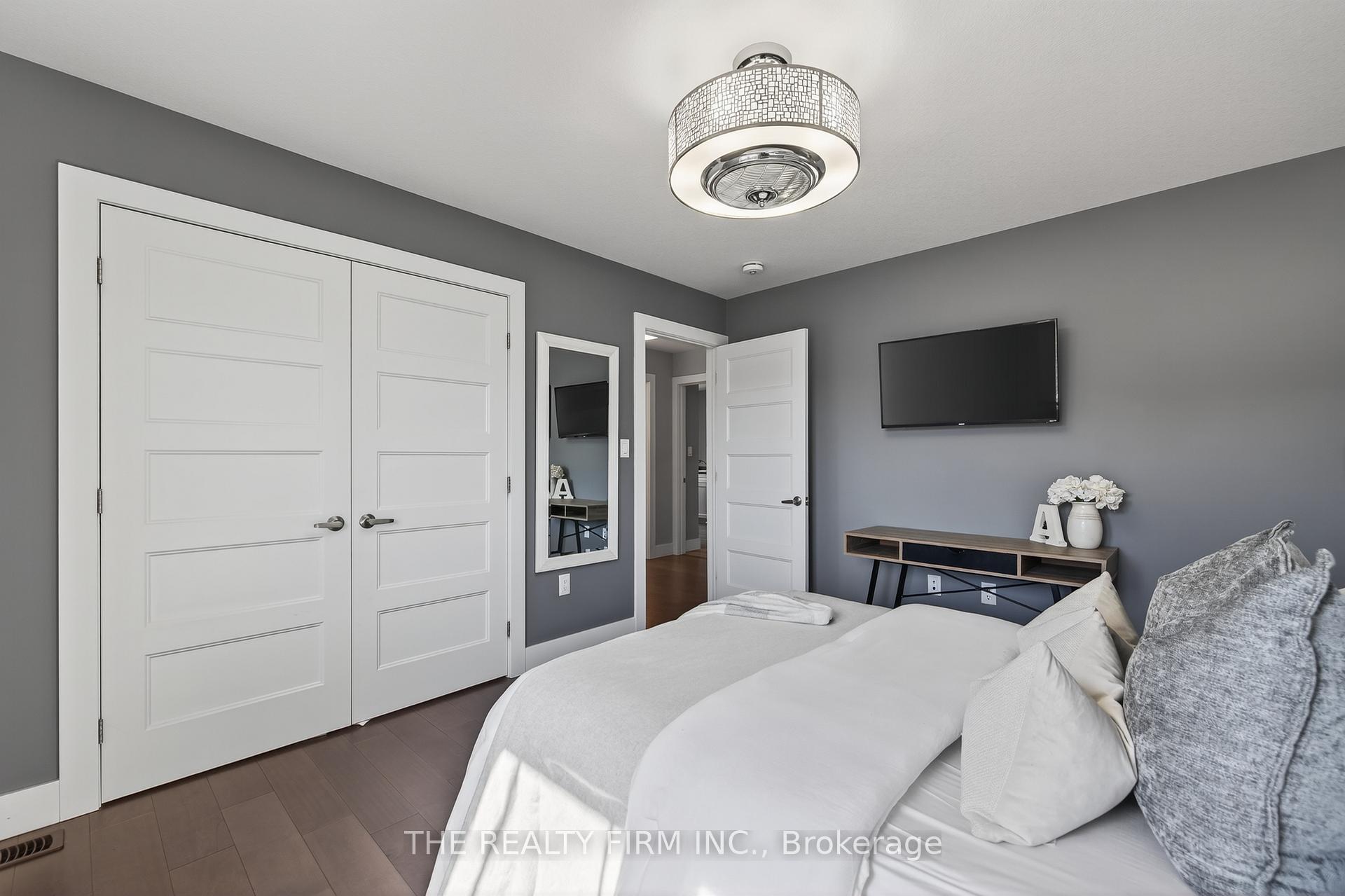 Photo 23 of 82 Ashby Crescent, Strathroy-Caradoc, SW — HOMEH