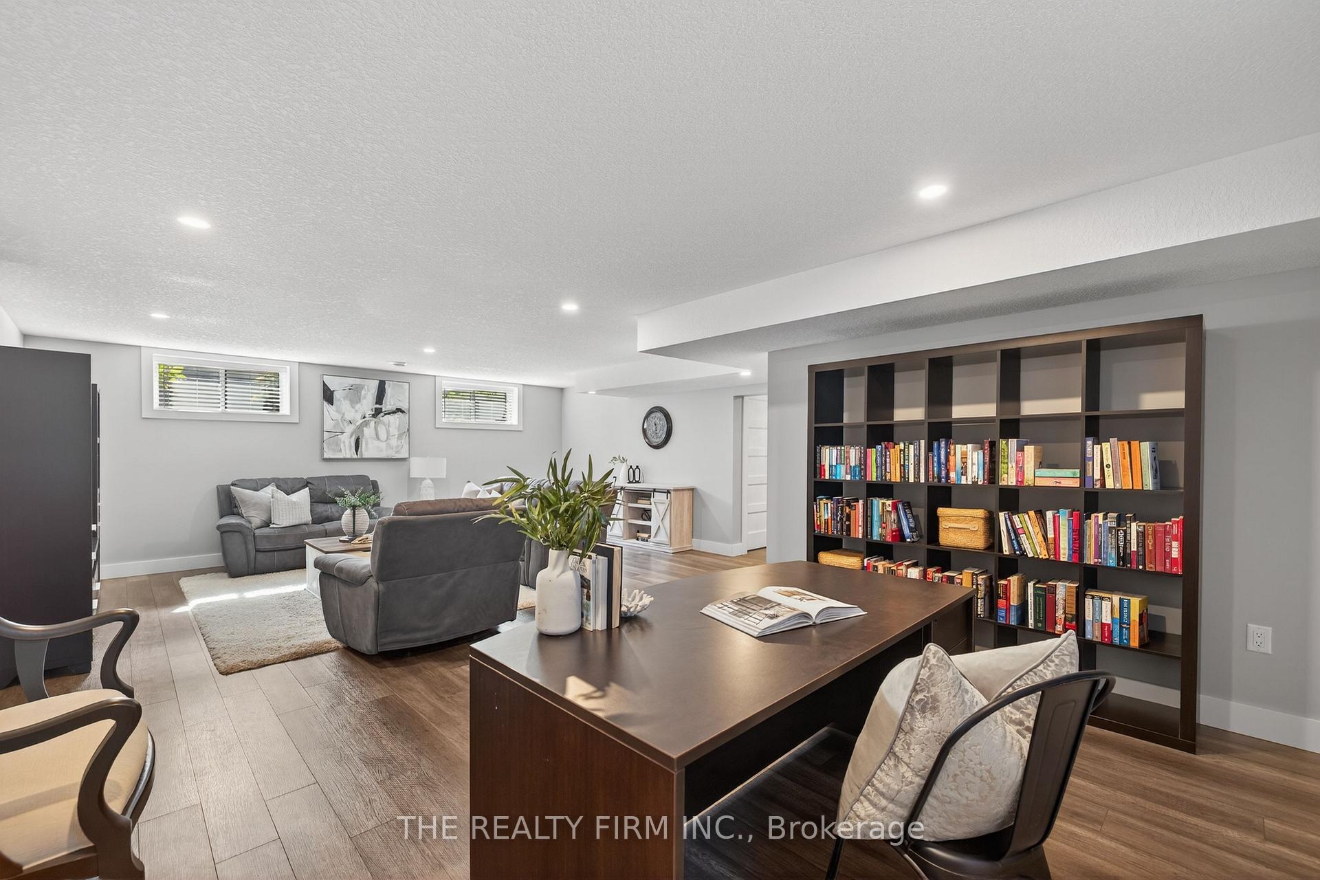 Photo 34 of 82 Ashby Crescent, Strathroy-Caradoc, SW — HOMEH