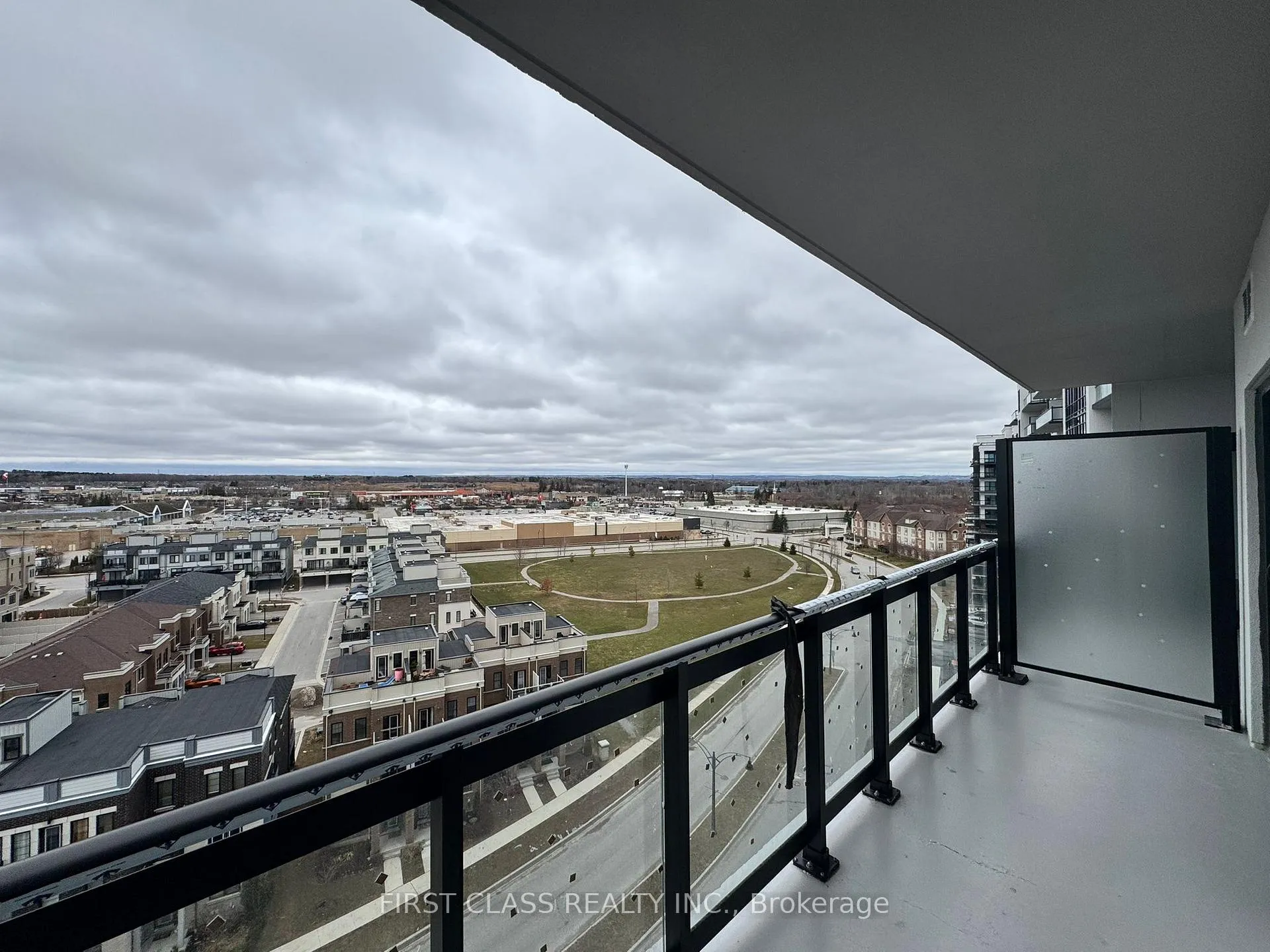Photo 16 of 51 Clarington Boulevard, Clarington, Bowmanville — HOMEH