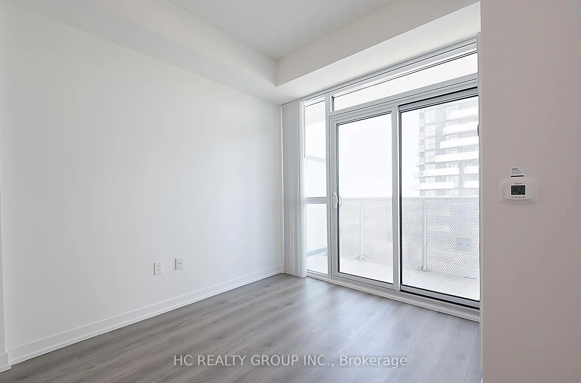 Photo 14 of Unit 801, 225 Commerce Street, Vaughan, Vaughan Corporate Centre — HOMEH