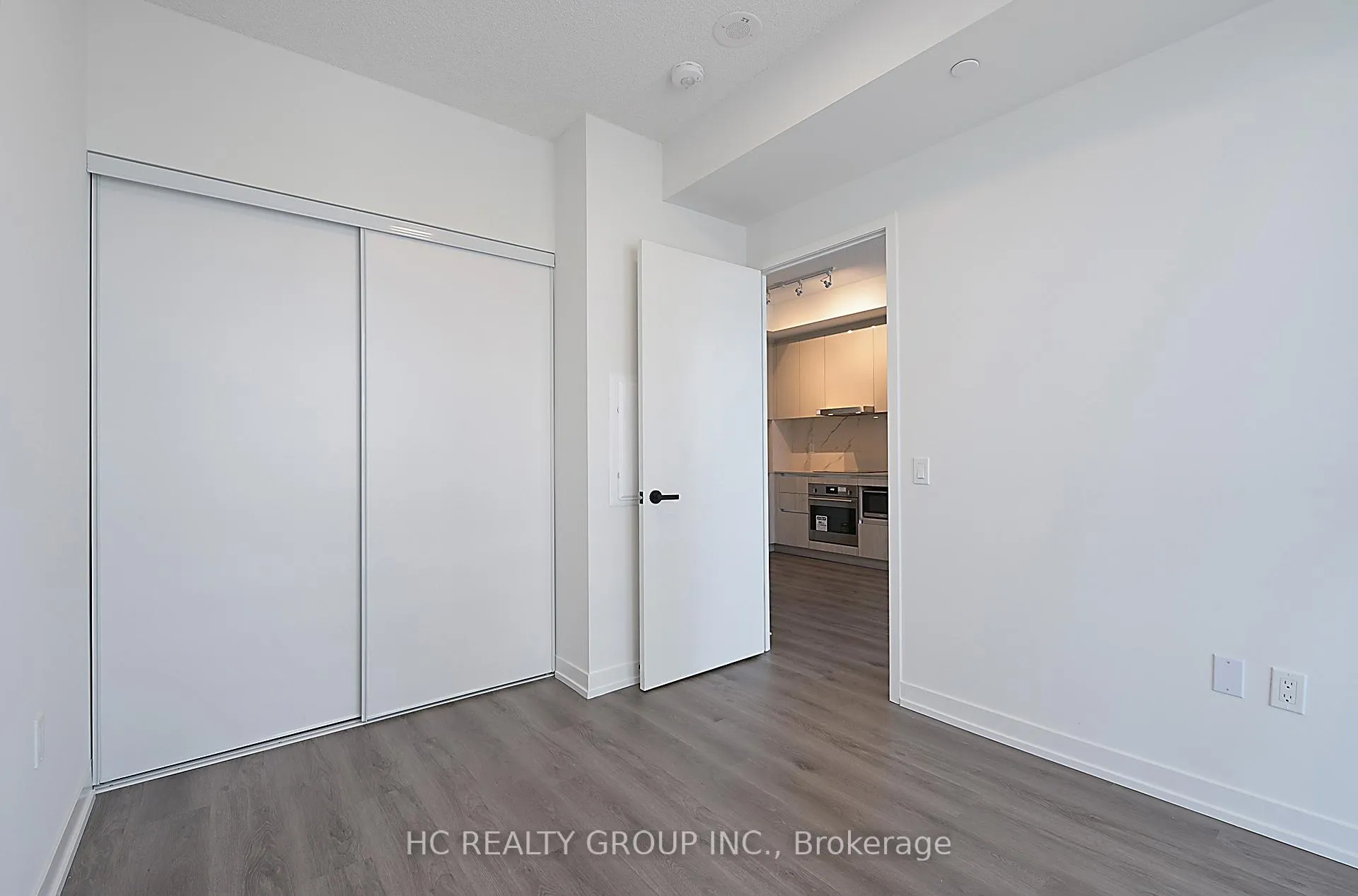 Photo 18 of Unit 801, 225 Commerce Street, Vaughan, Vaughan Corporate Centre — HOMEH