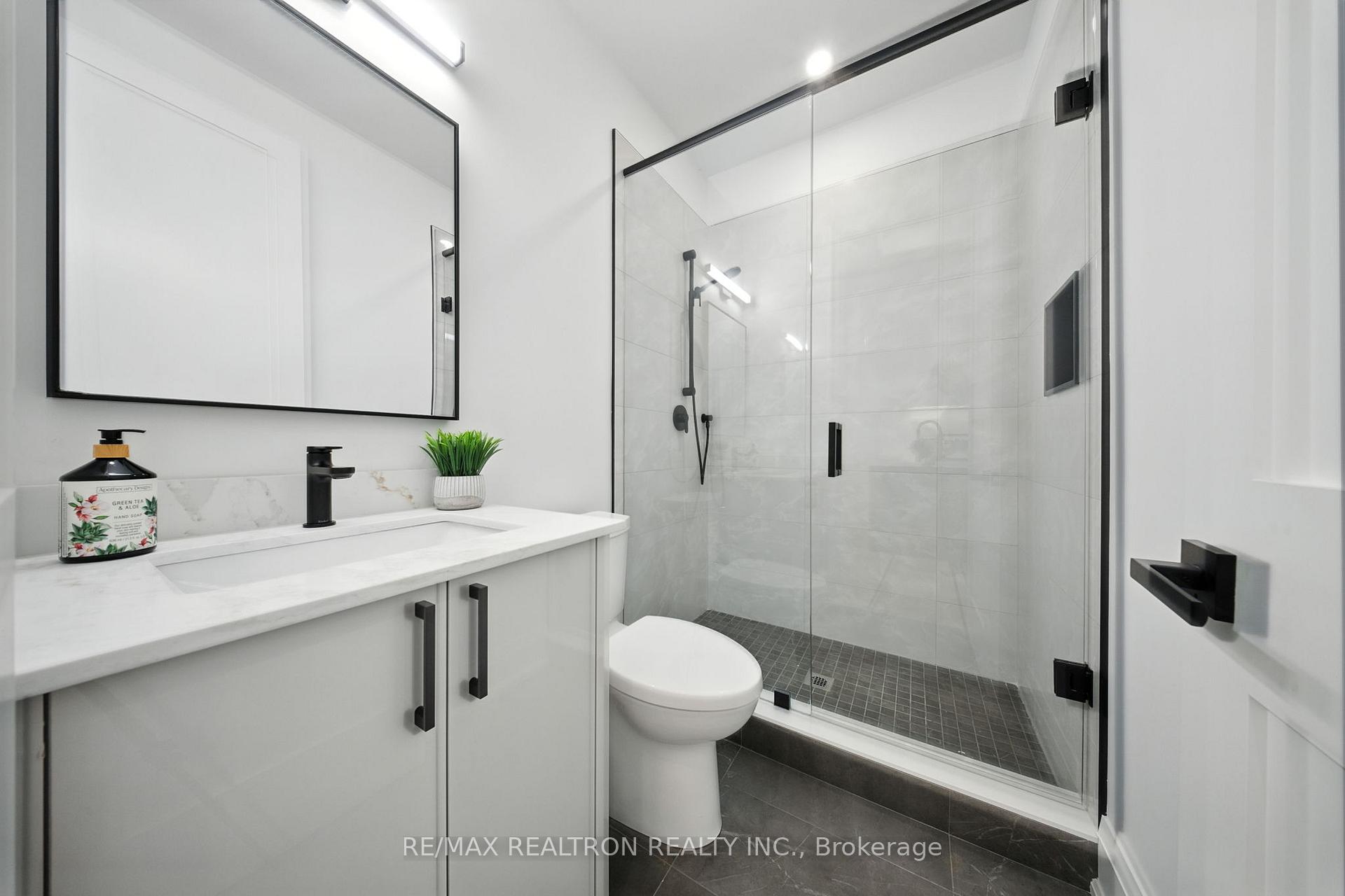 Photo 43 of 7B Bracebridge Avenue, Toronto, Woodbine-Lumsden — HOMEH