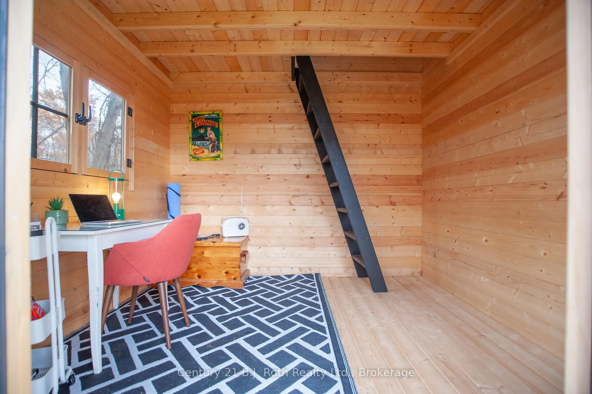 Photo 24 of 381 Olive Street, Midland — HOMEH