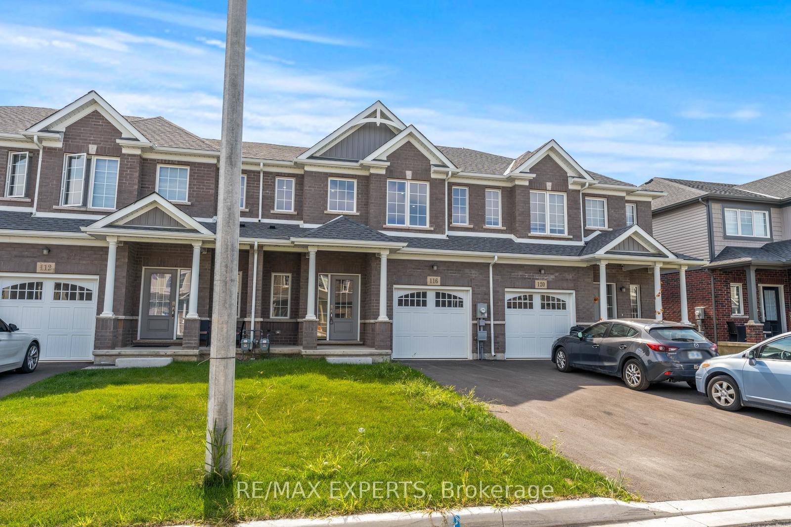 Photo 3 of 116 Alicia Crescent, Thorold, Hurricane/Merrittville — HOMEH